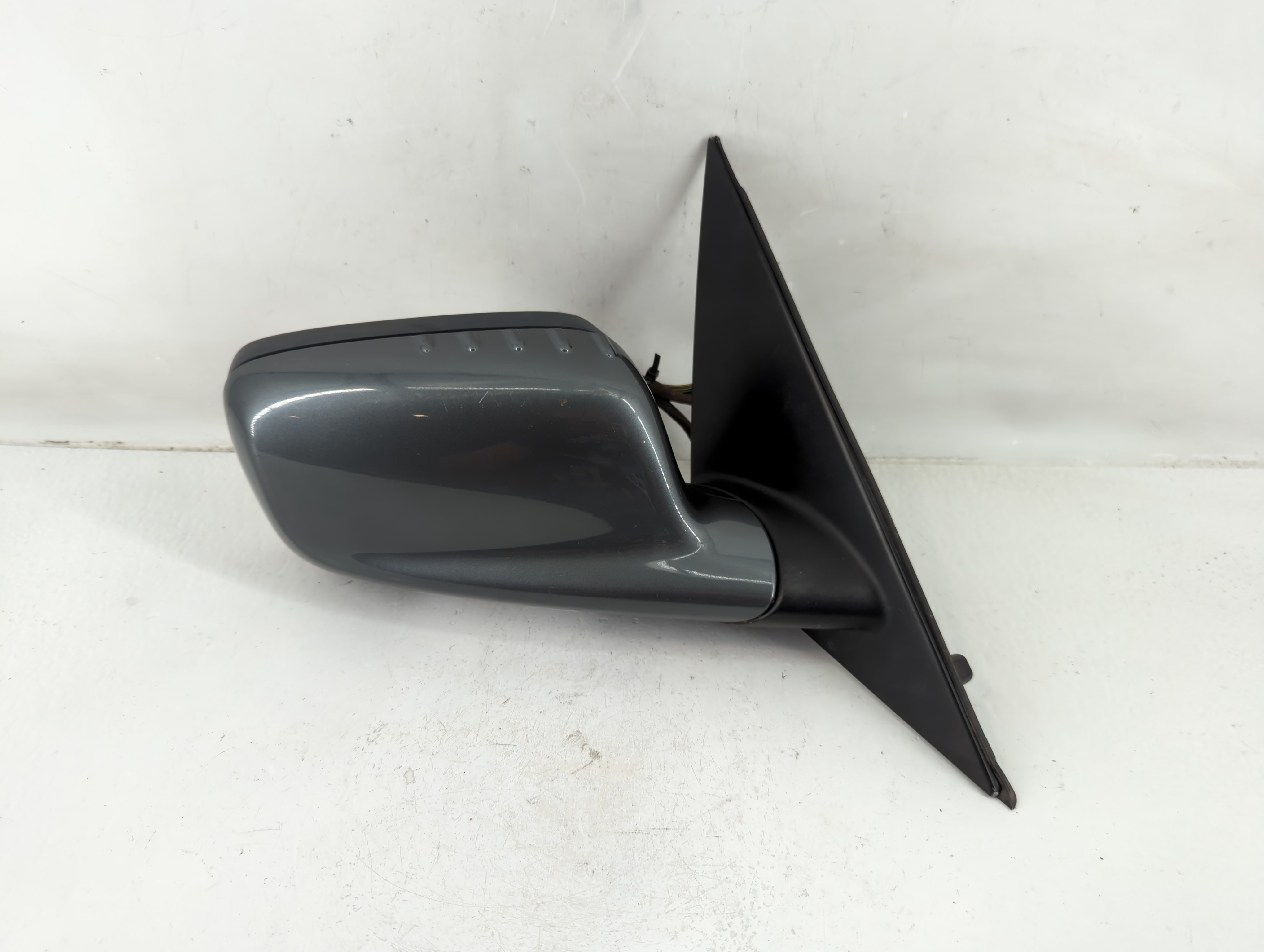 Picture of 2006-2008 Bmw 750i Passenger Right Side View Power Door Mirror Dark Gray 1120331