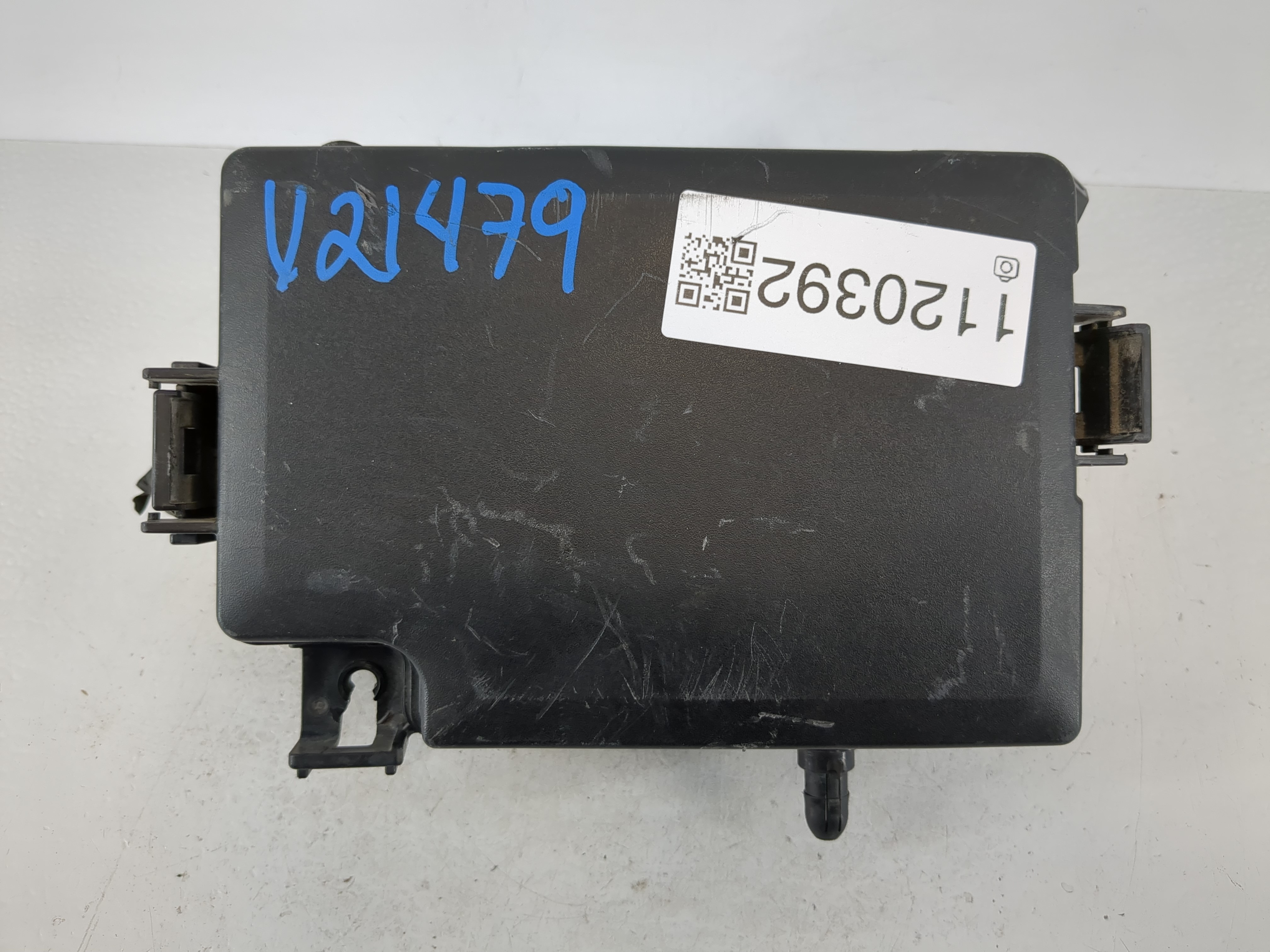 2017-2017 Hyundai Elantra Fusebox Fuse Box Relay Module 91956-f2021 1120392 - Oemusedautoparts1.com