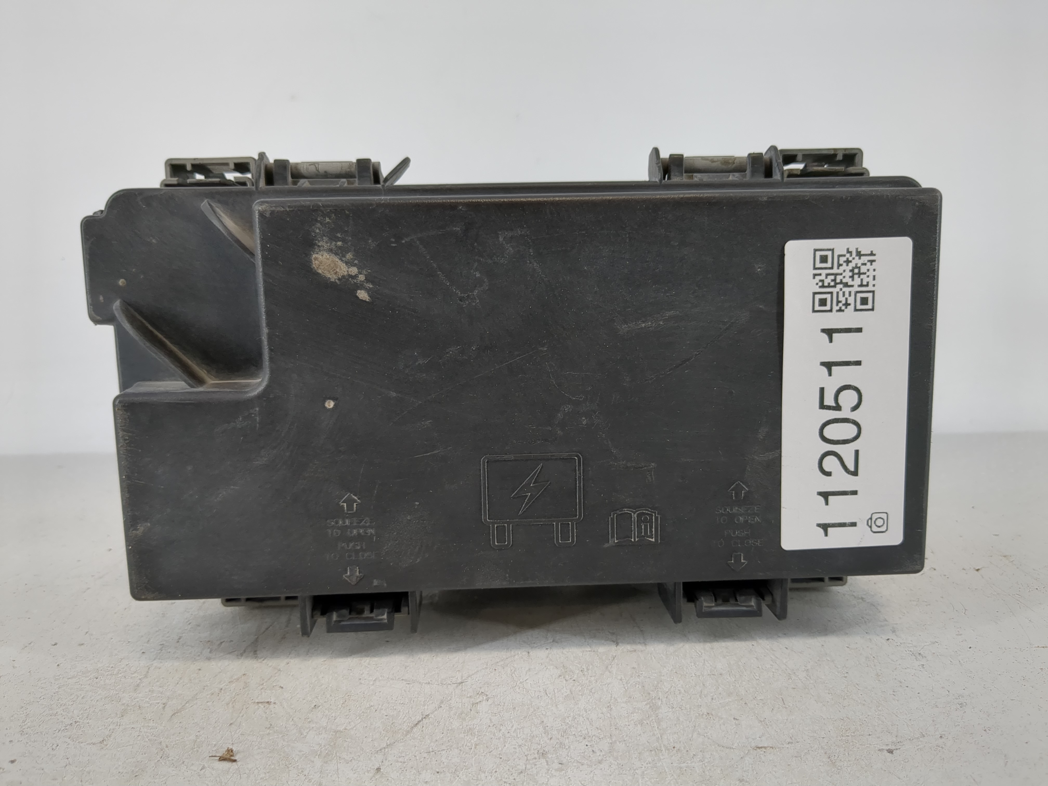 2014-2014 Chrysler Town & Country Fusebox Fuse Box Relay Module Tipm 1120511 - Oemusedautoparts1.com