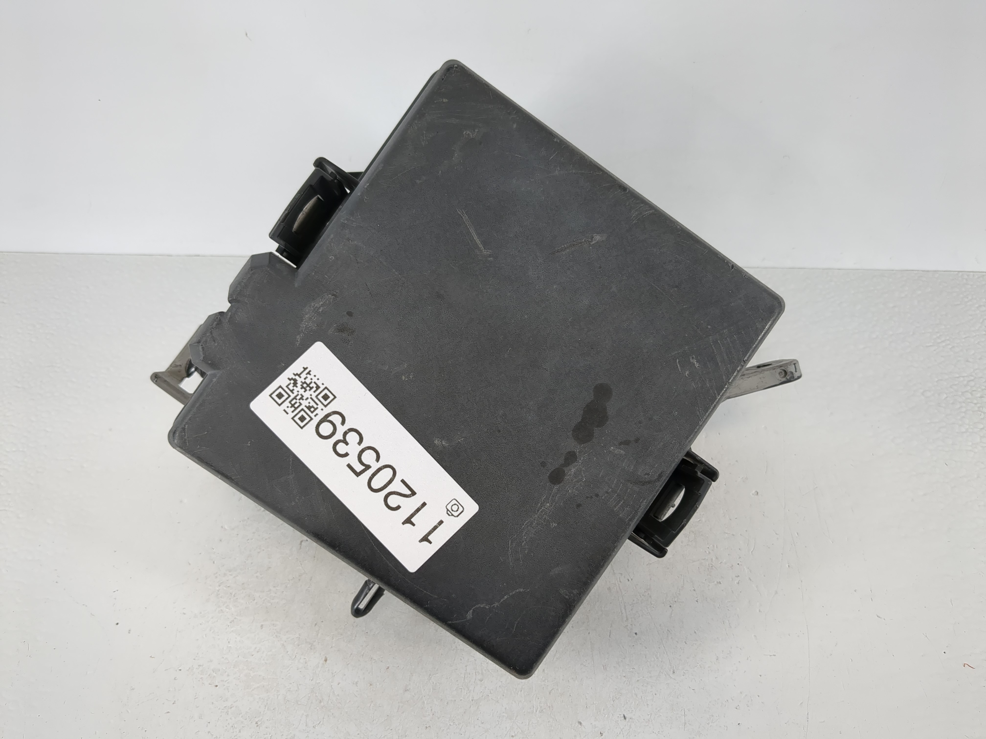 Picture of 2019-2021 Hyundai Tucson Fusebox Fuse Box Relay Module 1120539