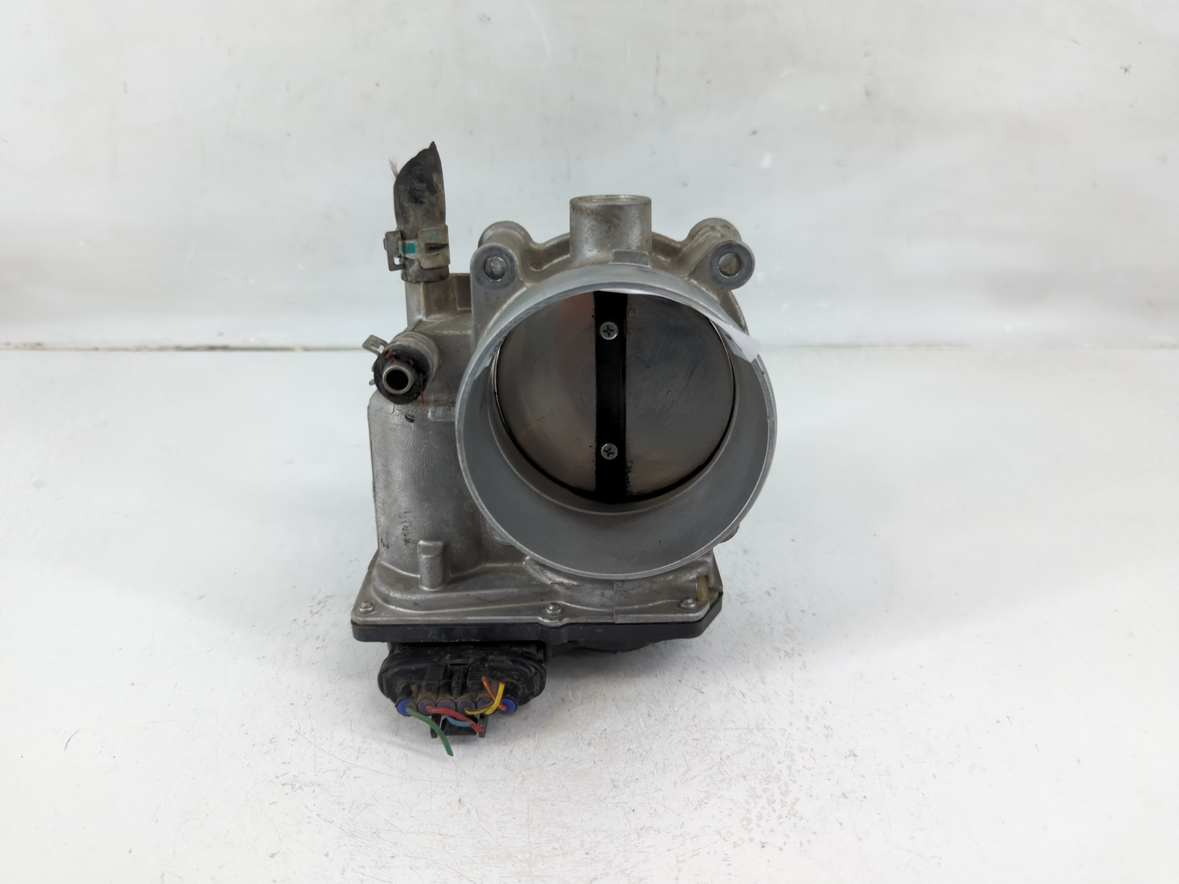 2010-2019 Toyota Tundra Throttle Body 1120544 - Oemusedautoparts1.com