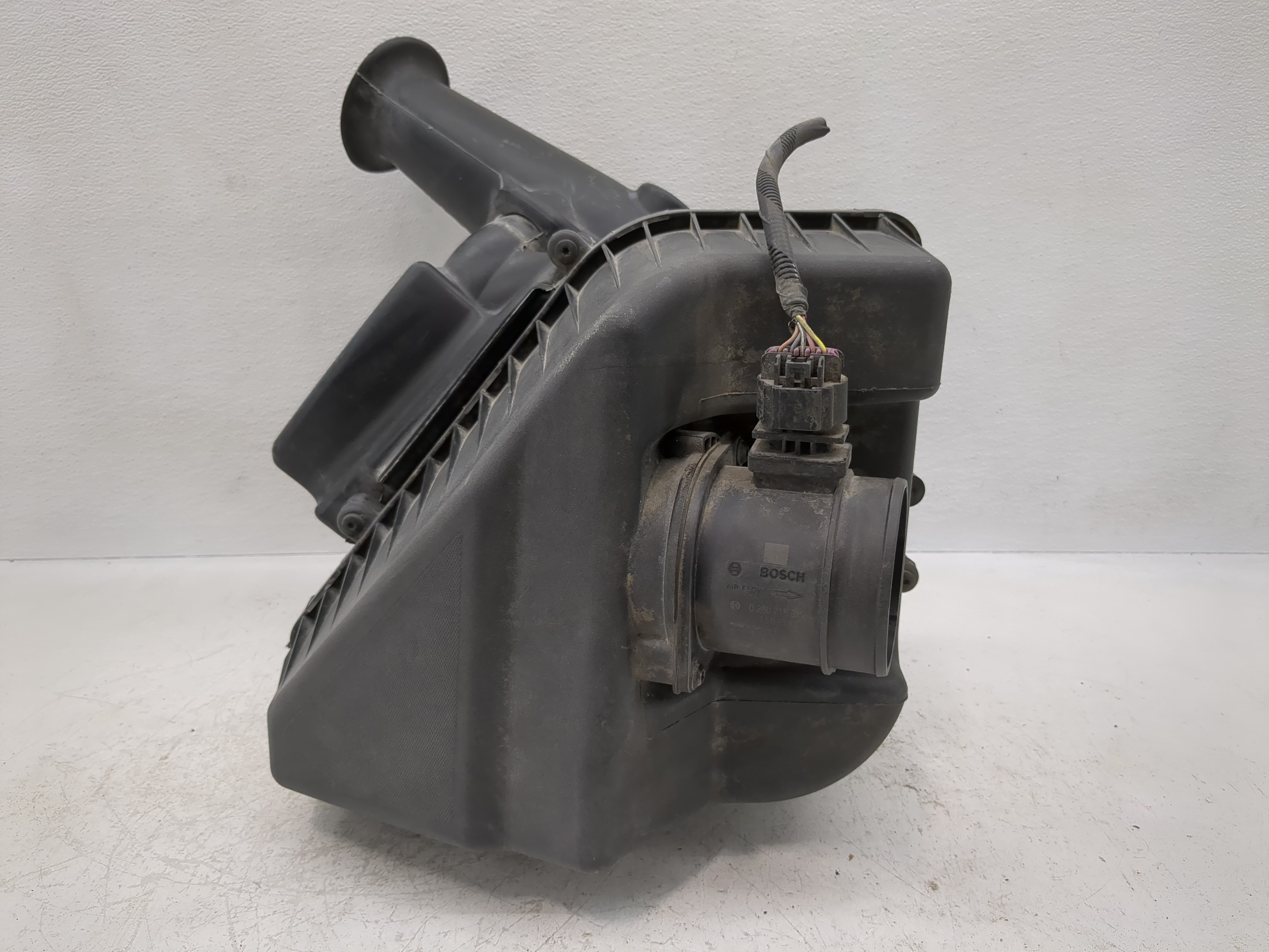 Picture of 2009-2011 Buick Enclave Air Cleaner Intake-duct Hose Tube 1120573