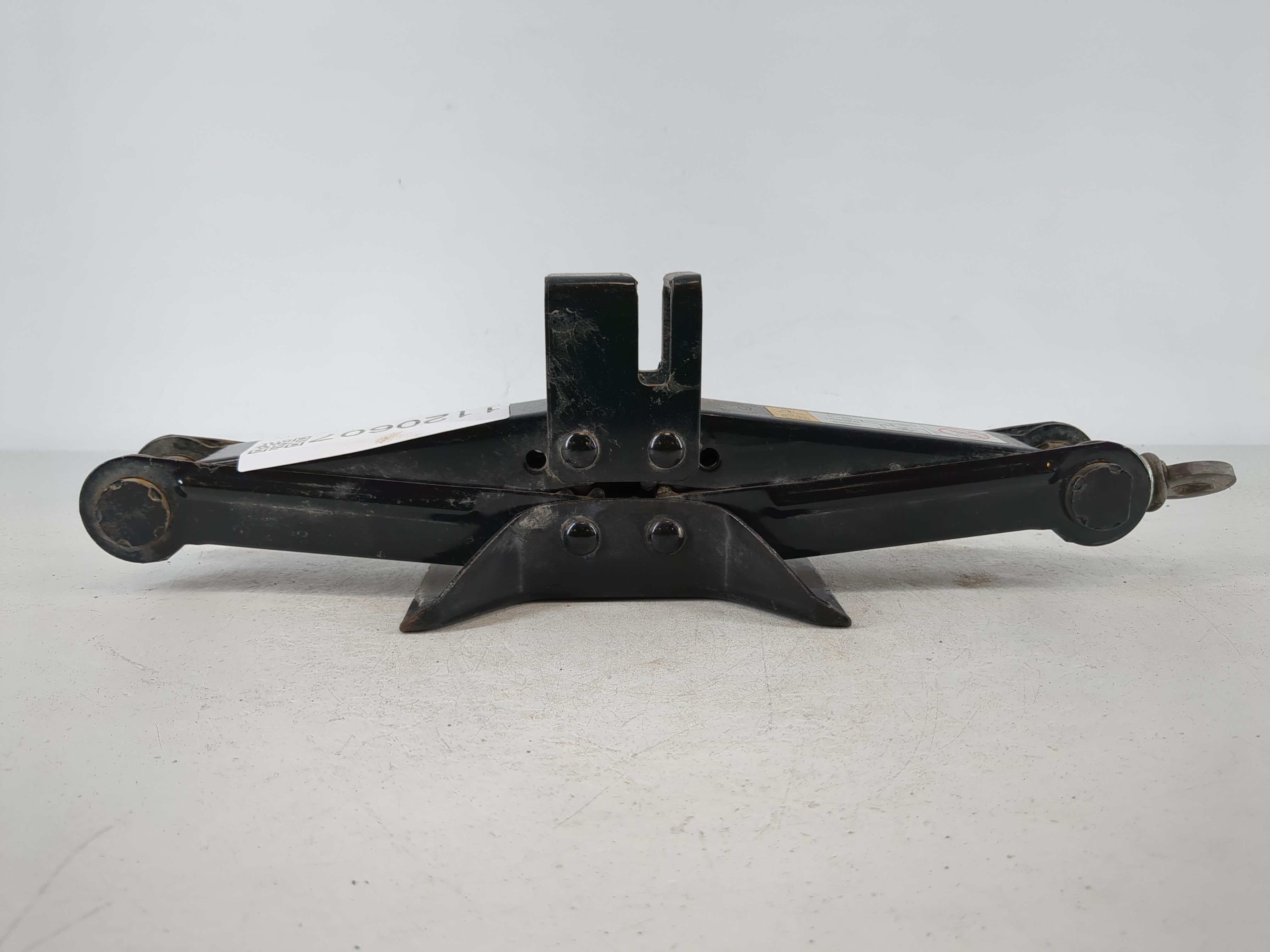 2013 Mazda 5 Spare Scissor Car Jack 1120607 - Oemusedautoparts1.com