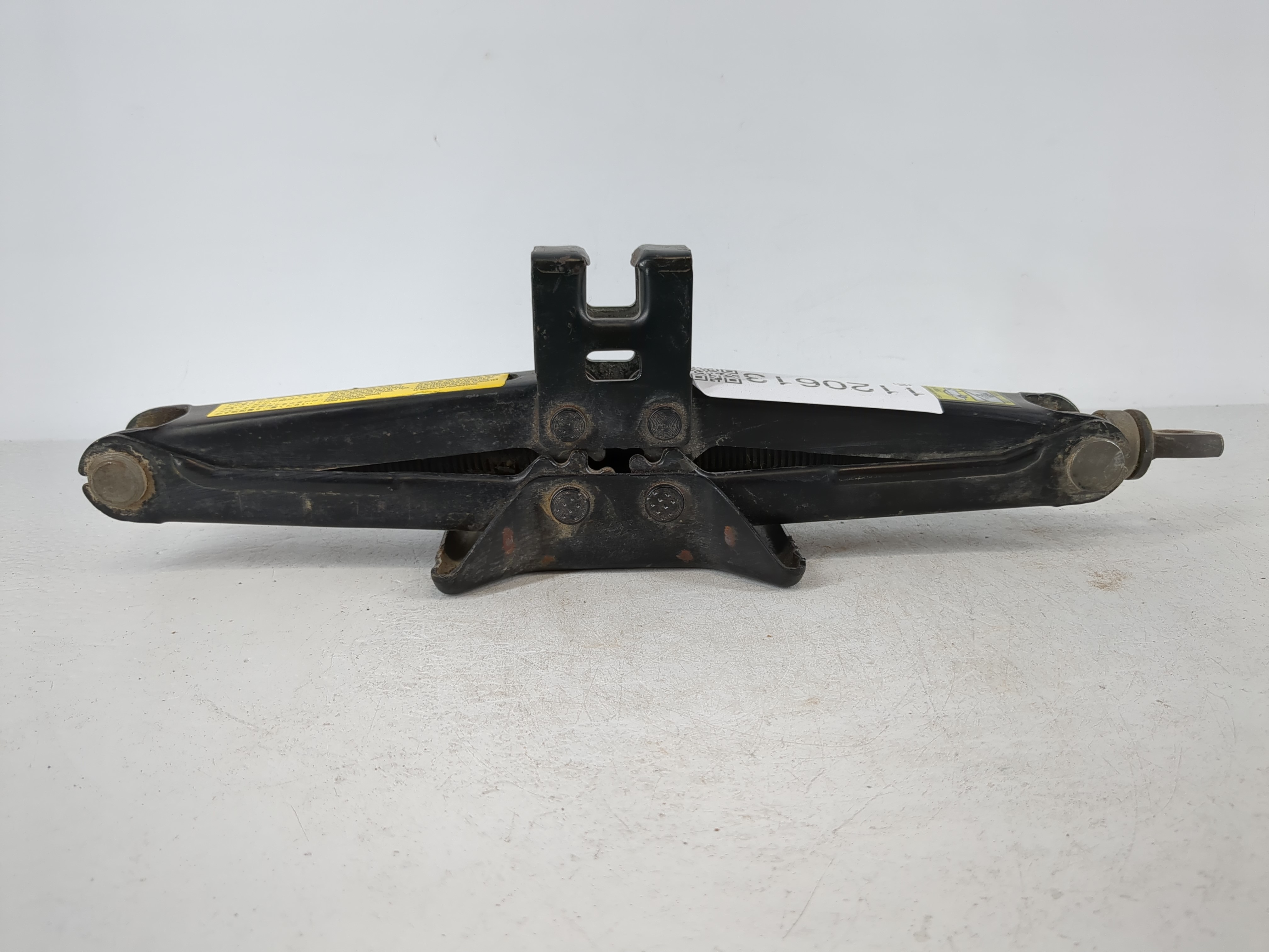 2009 Toyota Corolla Spare Scissor Car Jack 1120613 - Oemusedautoparts1.com