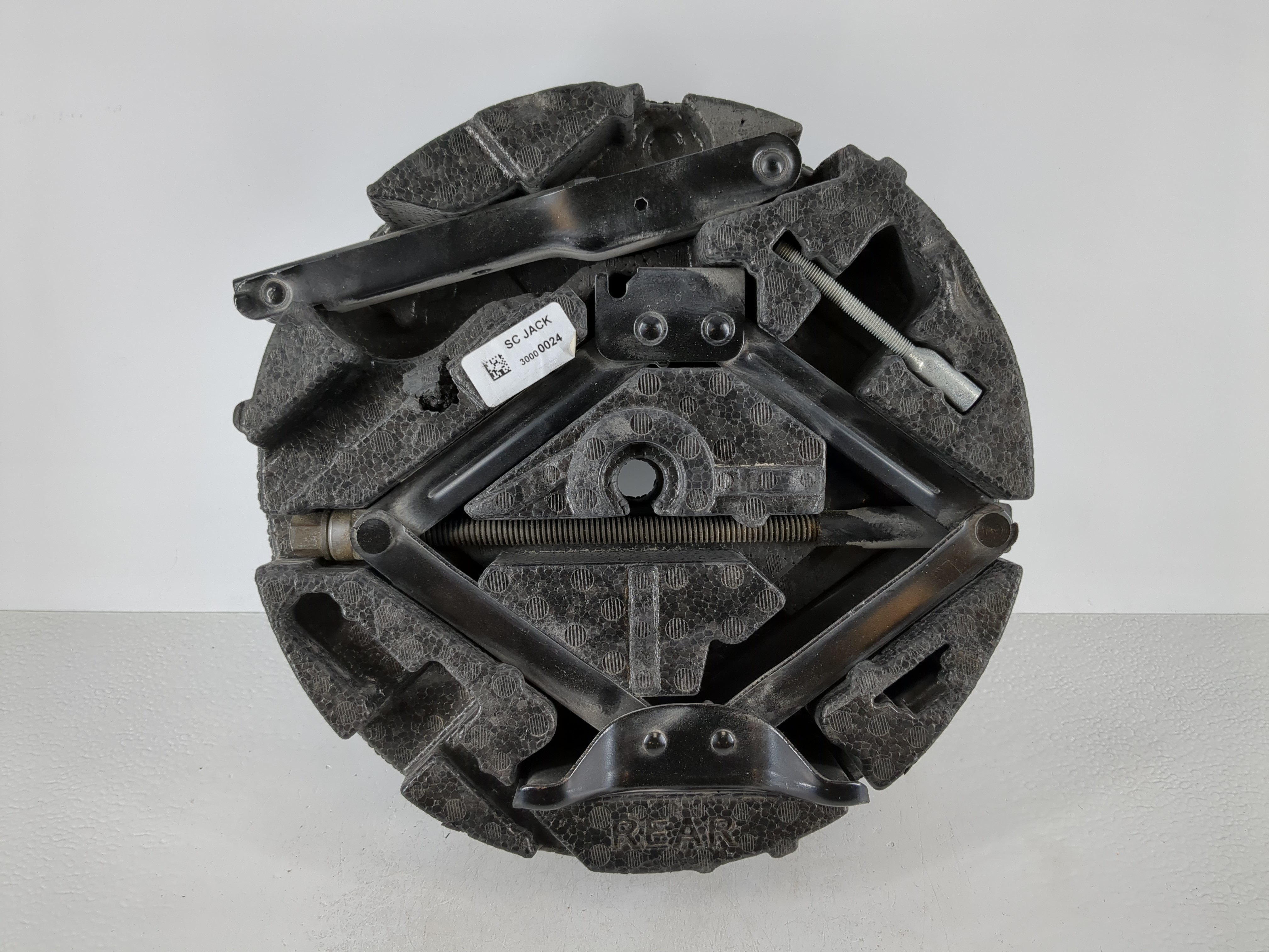 2019 Chevrolet Malibu Spare Scissor Car Jack 1120631 - Oemusedautoparts1.com