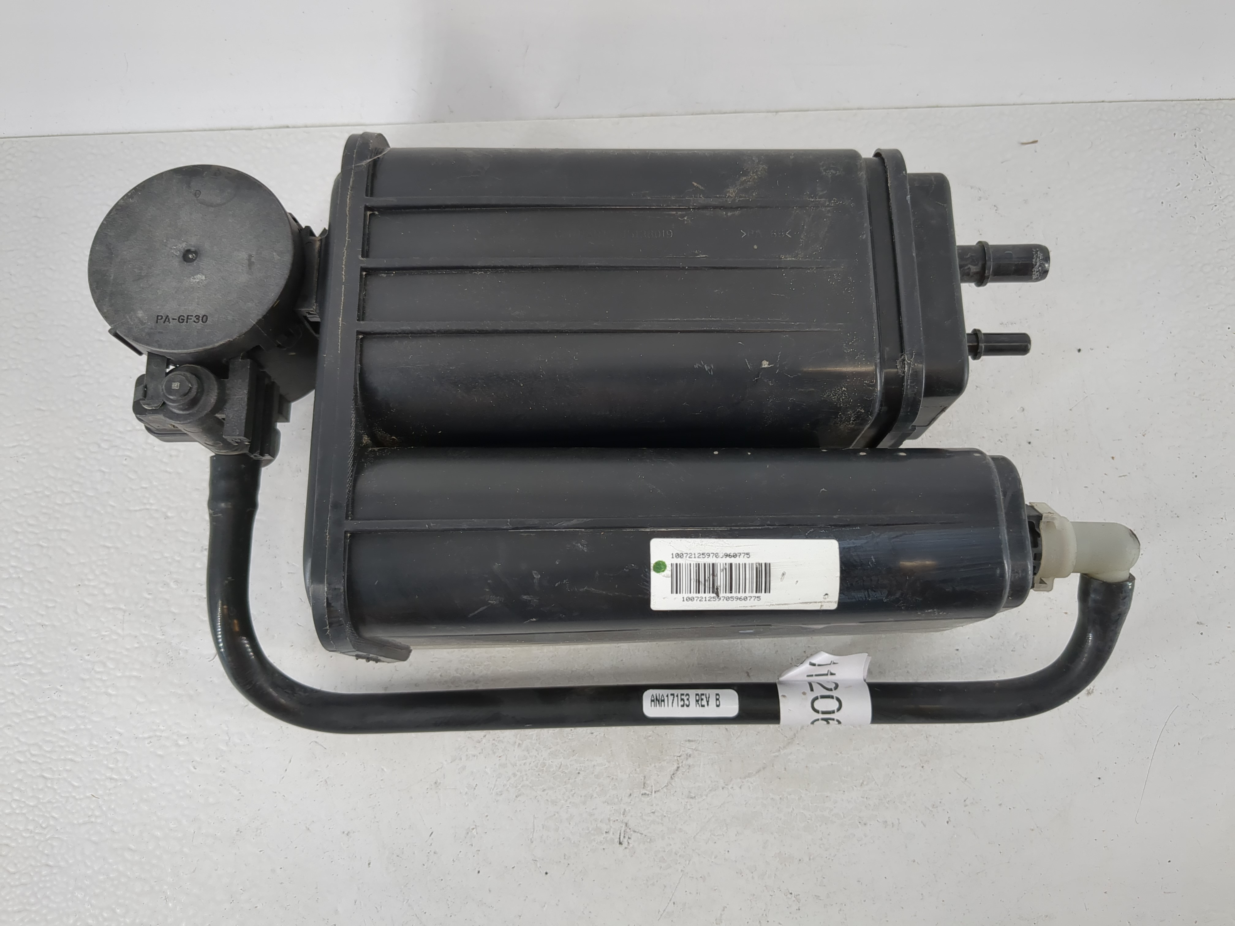 Picture of 2011 Buick Enclave Fuel Vapor Charcoal Canister 1120649
