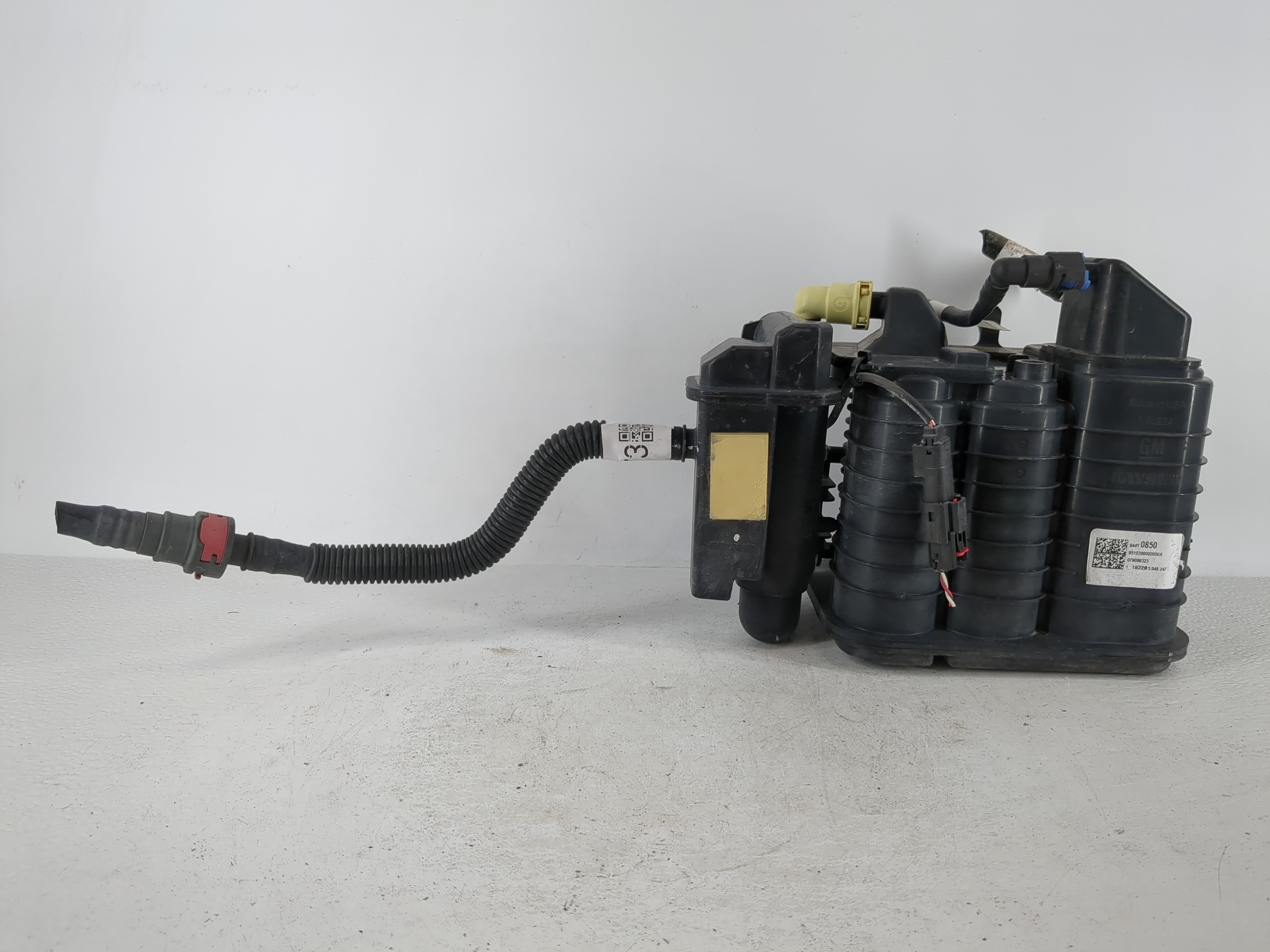 2020 Chevrolet Malibu Fuel Vapor Charcoal Canister 1120673 - Oemusedautoparts1.com