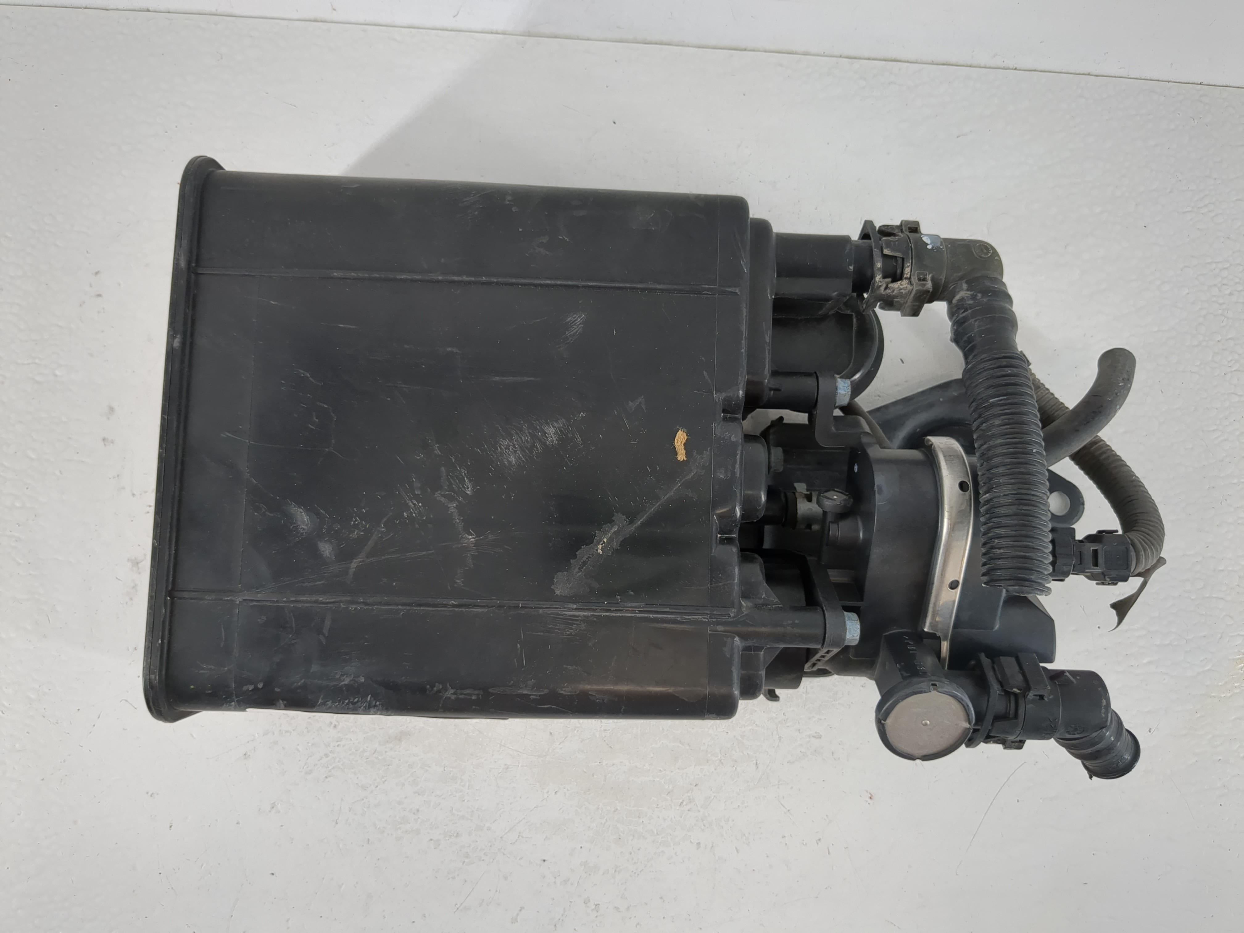 Picture of 2008 Toyota Camry Fuel Vapor Charcoal Canister 1120695