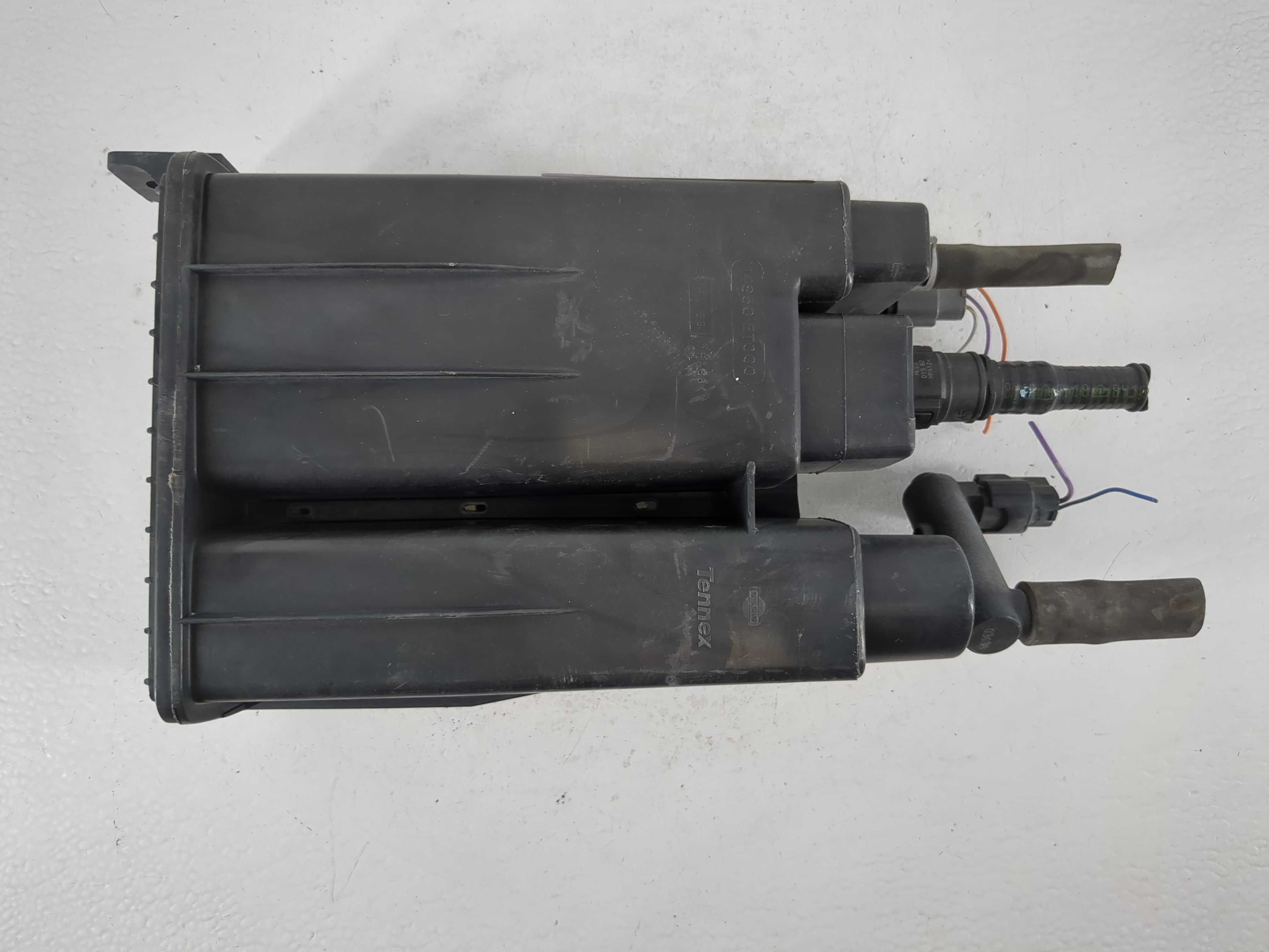 Picture of 2009 Nissan Versa Fuel Vapor Charcoal Canister 1120699