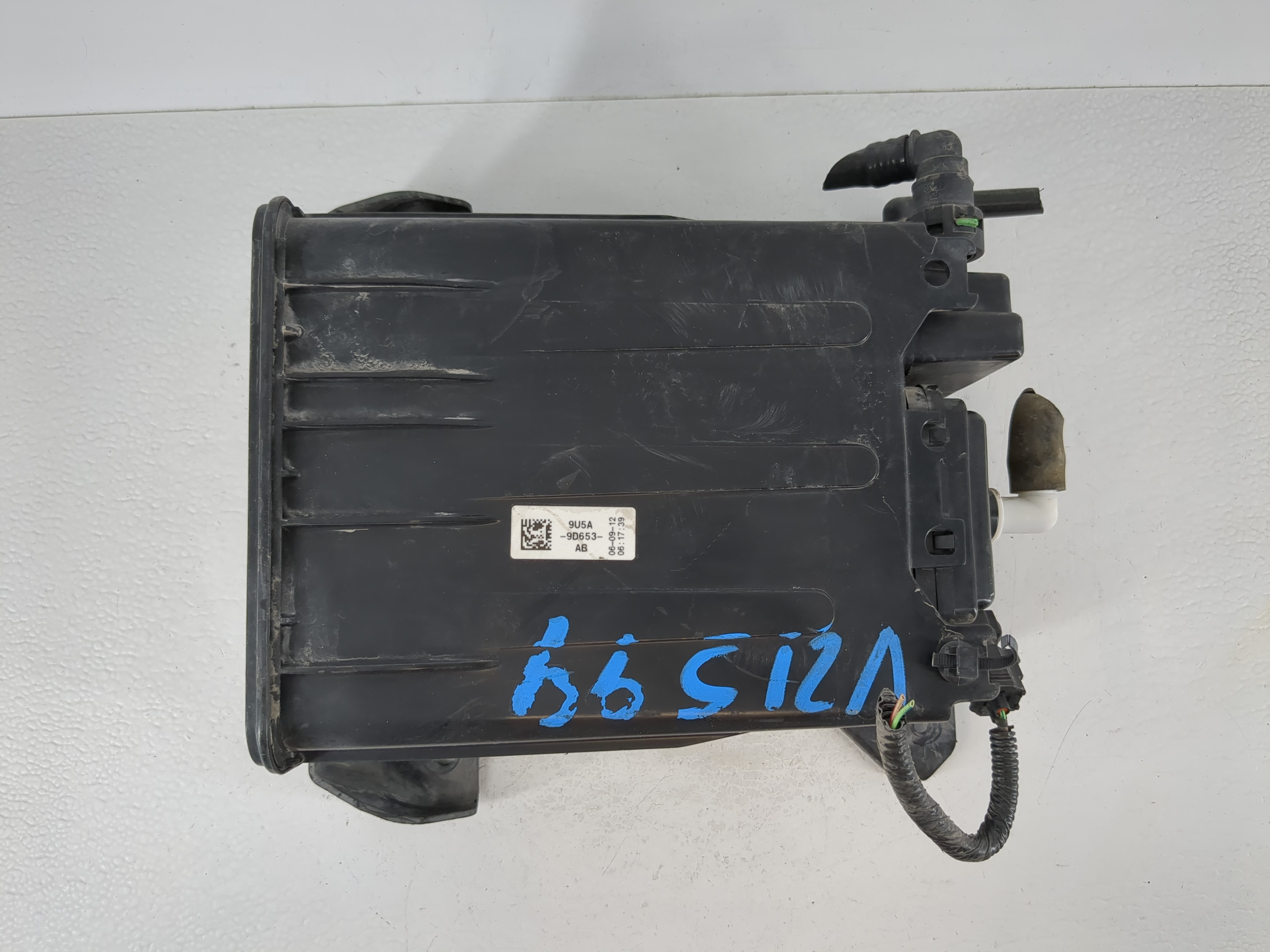 2012 Ford E-250 Fuel Vapor Charcoal Canister 1120700 - Oemusedautoparts1.com