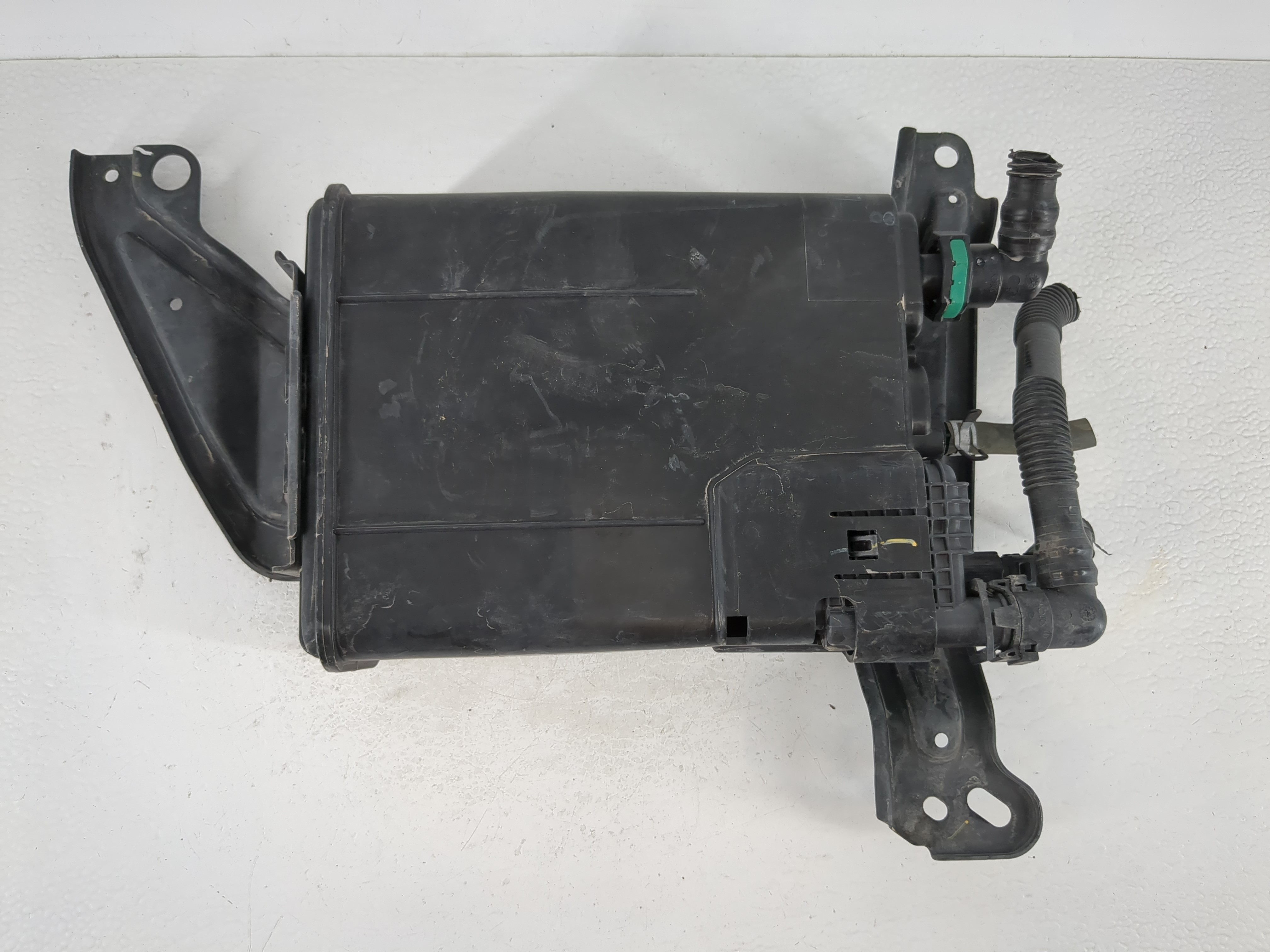 2016 Toyota Camry Fuel Vapor Charcoal Canister 1120705 - Oemusedautoparts1.com