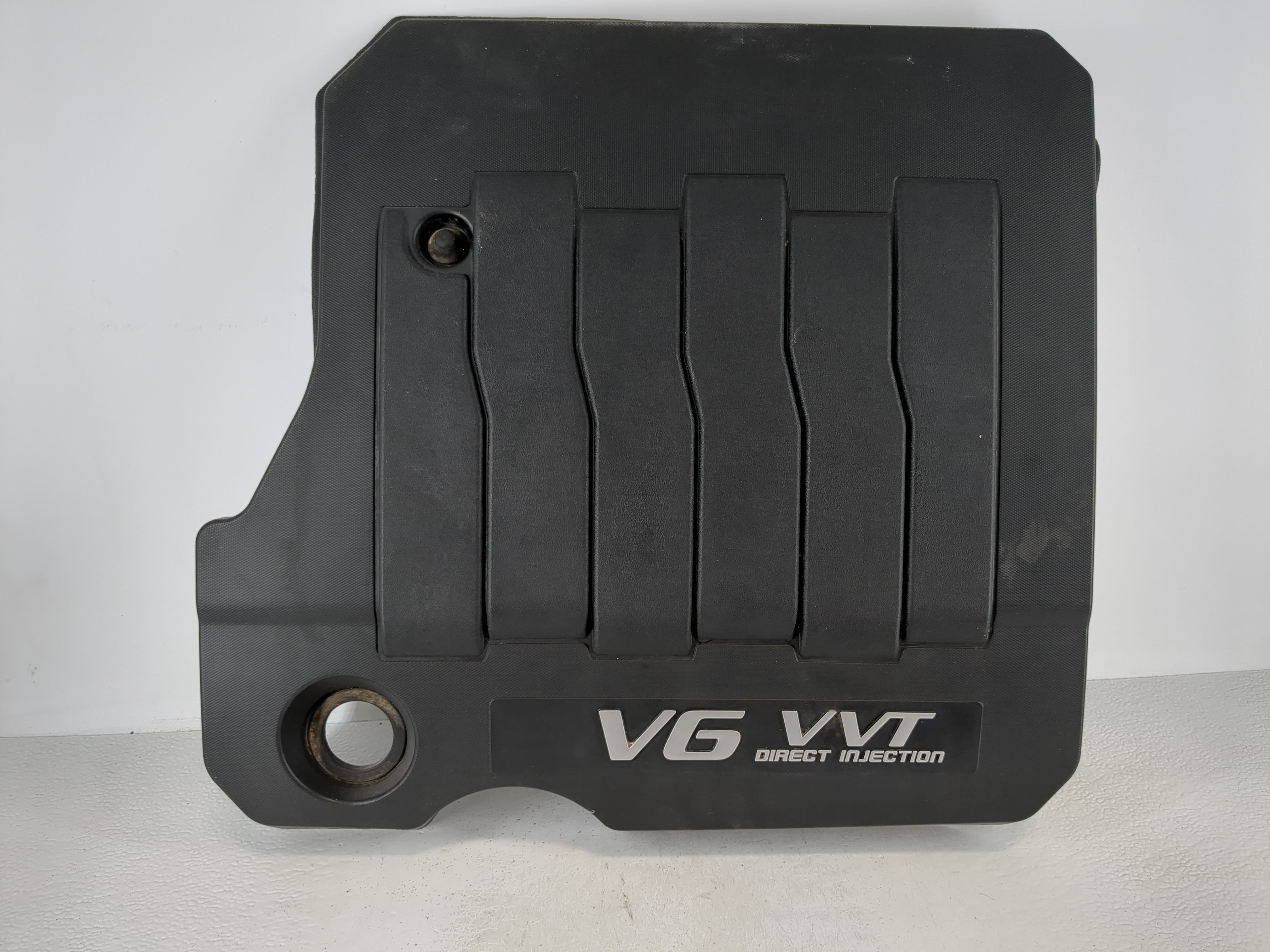 Picture of 2011 Buick Lacrosse Engine Cover 1121220