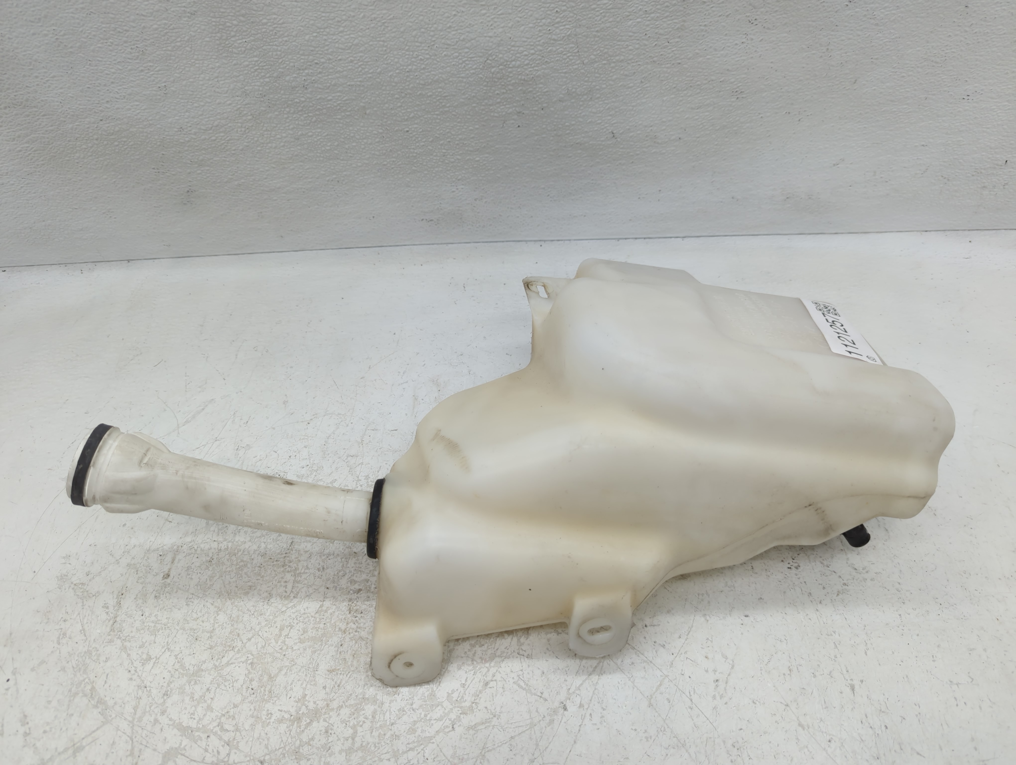 Picture of 2010-2016 Buick Lacrosse Windshield Washer Fluid Reservoir Bottle Oem 1121257