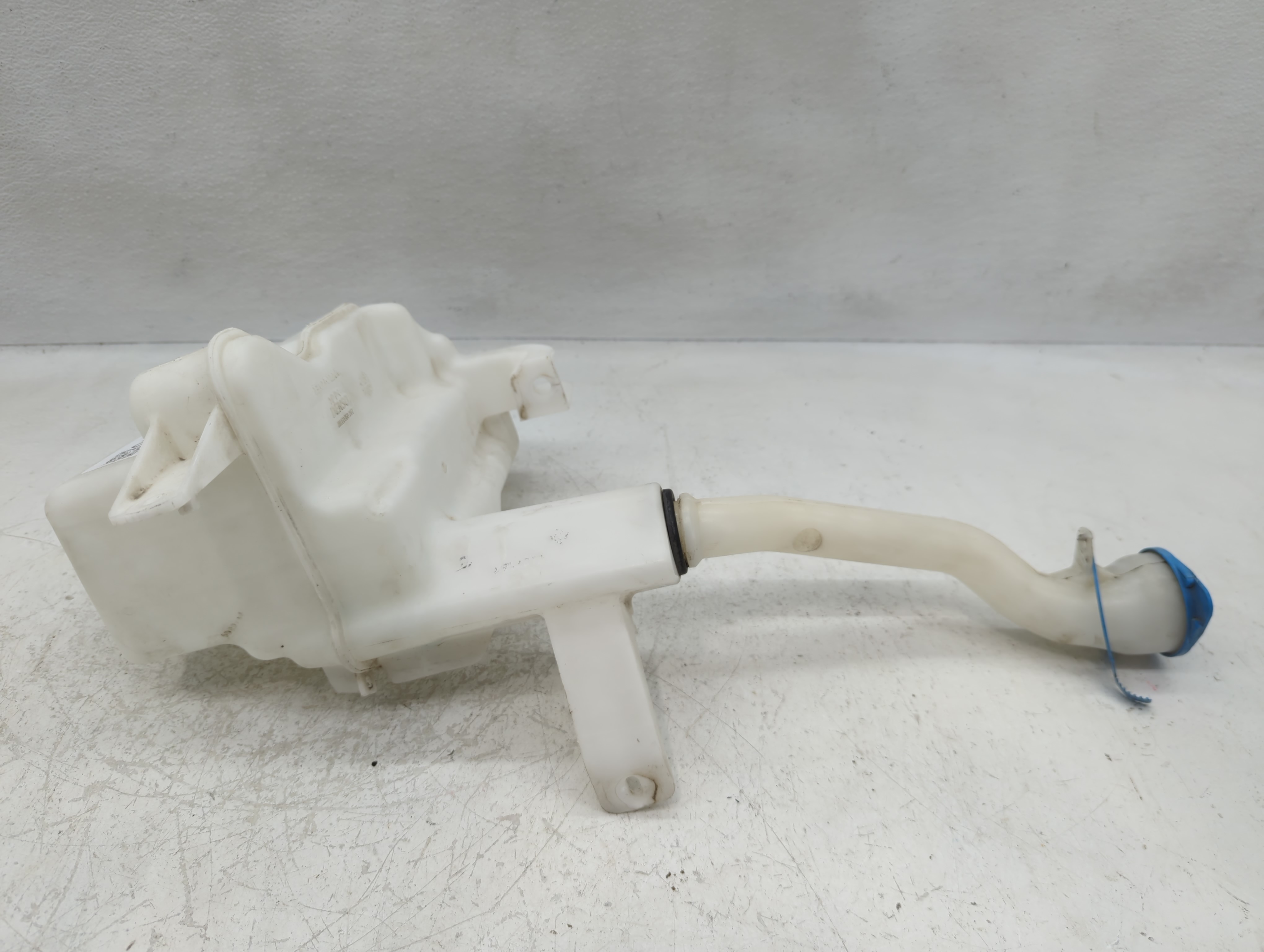 2012-2015 Honda Civic Windshield Washer Fluid Reservoir Bottle Oem 1121268 - Oemusedautoparts1.com