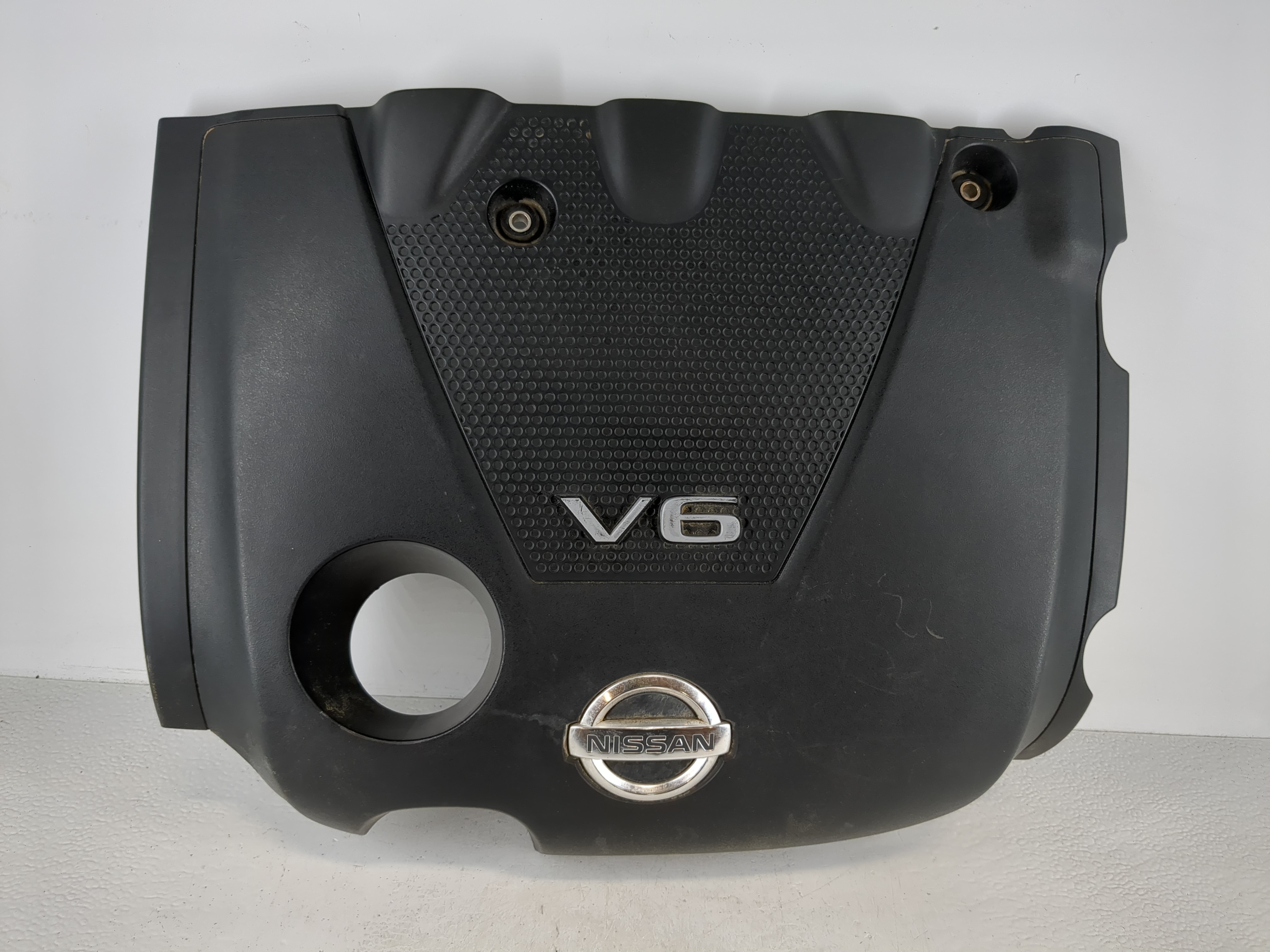 2009 Nissan Maxima Engine Cover 1121829 - Oemusedautoparts1.com