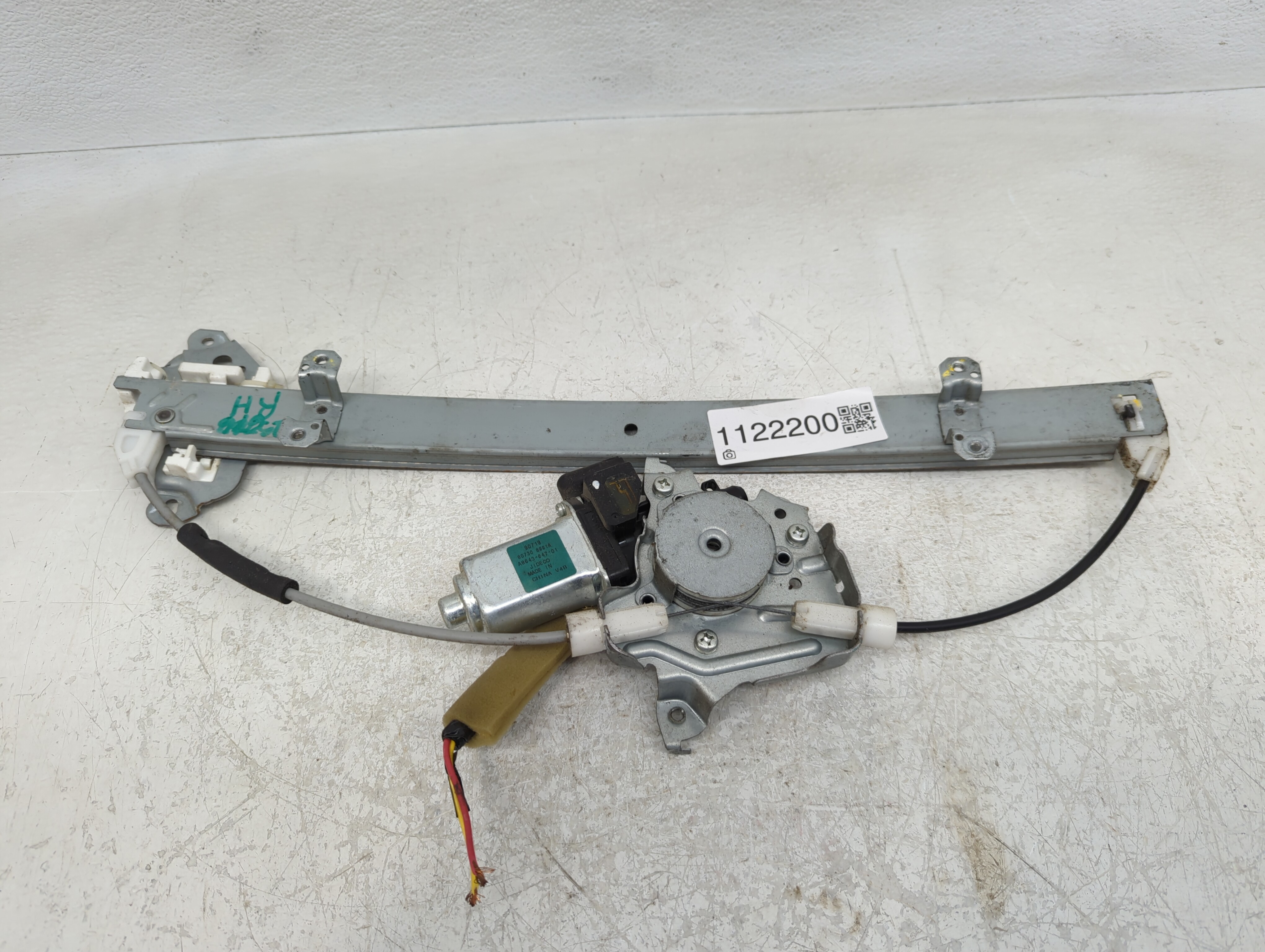 2010-2012 Nissan Versa Window Regulator Passenger Front 1122200 - Oemusedautoparts1.com