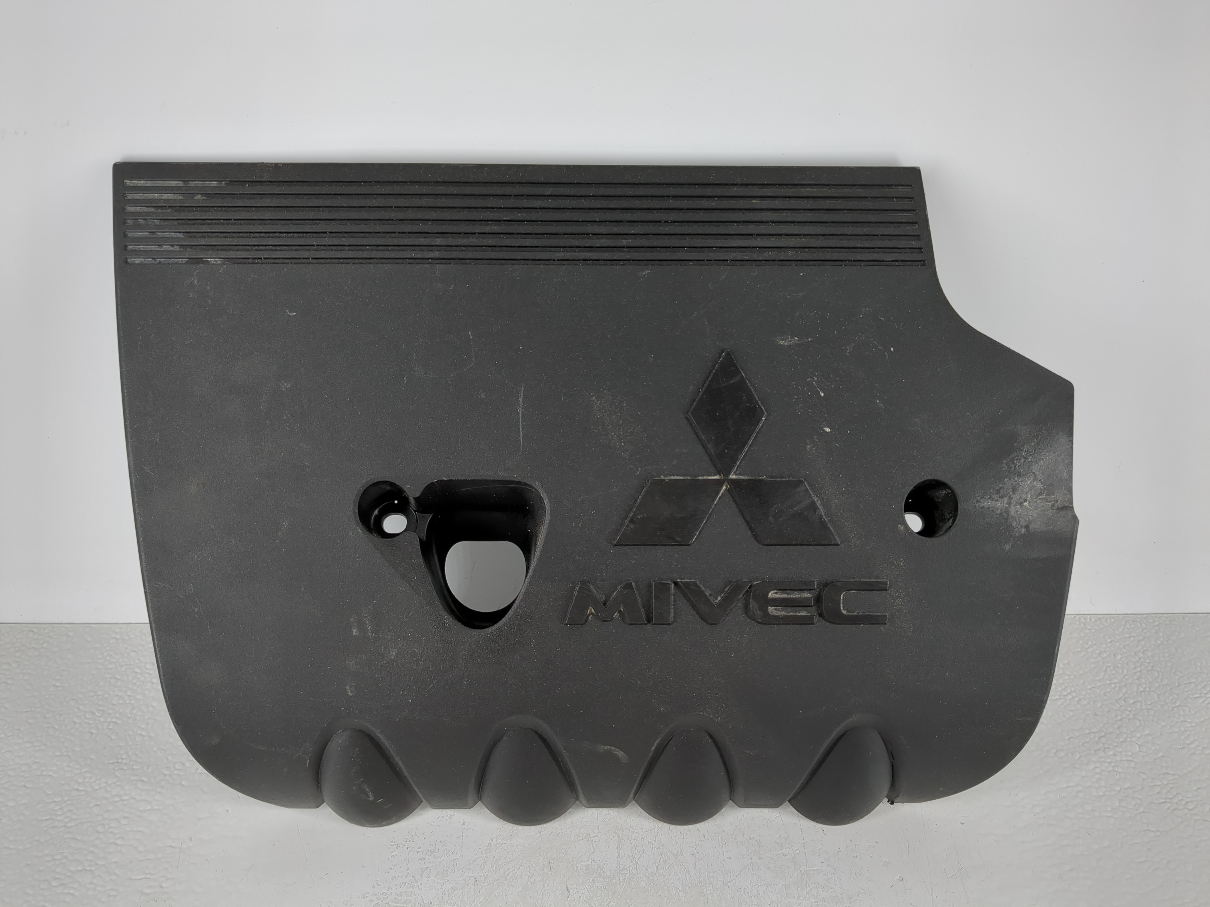 2018 Mitsubishi Outlander Engine Cover 1122218 - Oemusedautoparts1.com