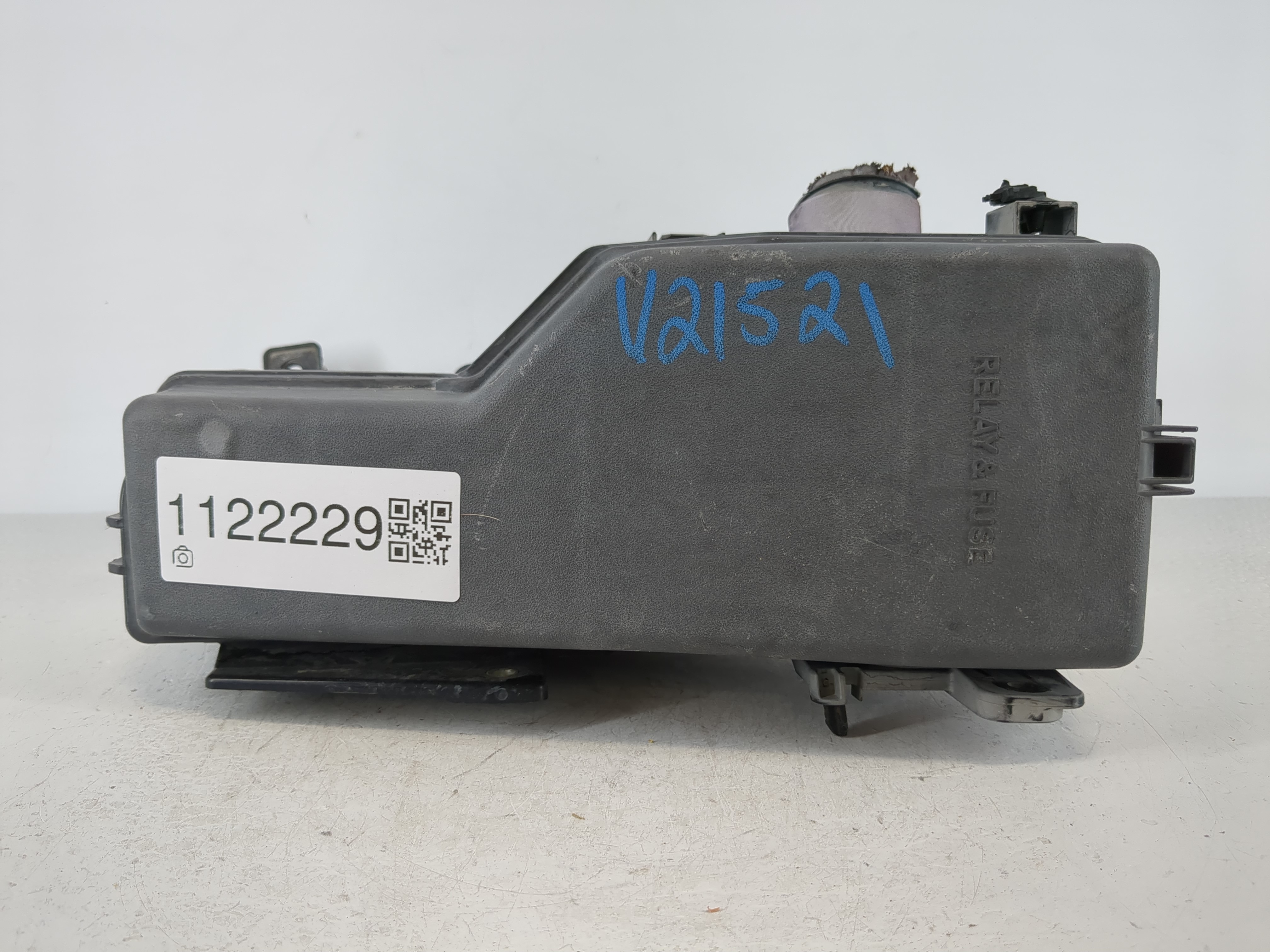 Picture of 2010 Toyota Camry Fusebox Fuse Box Relay Module 82720-06091|tp1974 1122229