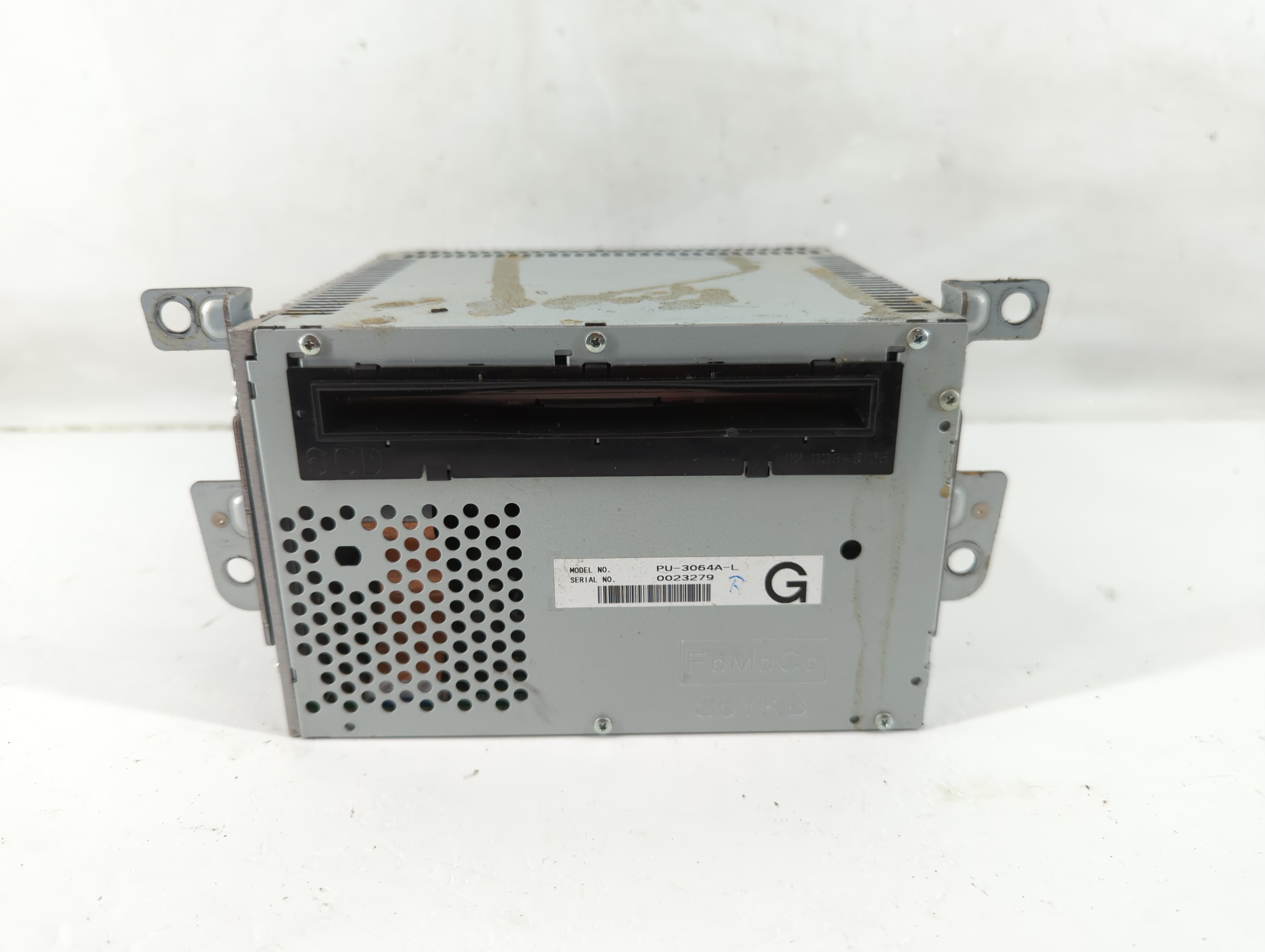 2010-2010 Ford Mustang Am Fm Cd Player Radio Receiver 1122237 - Oemusedautoparts1.com
