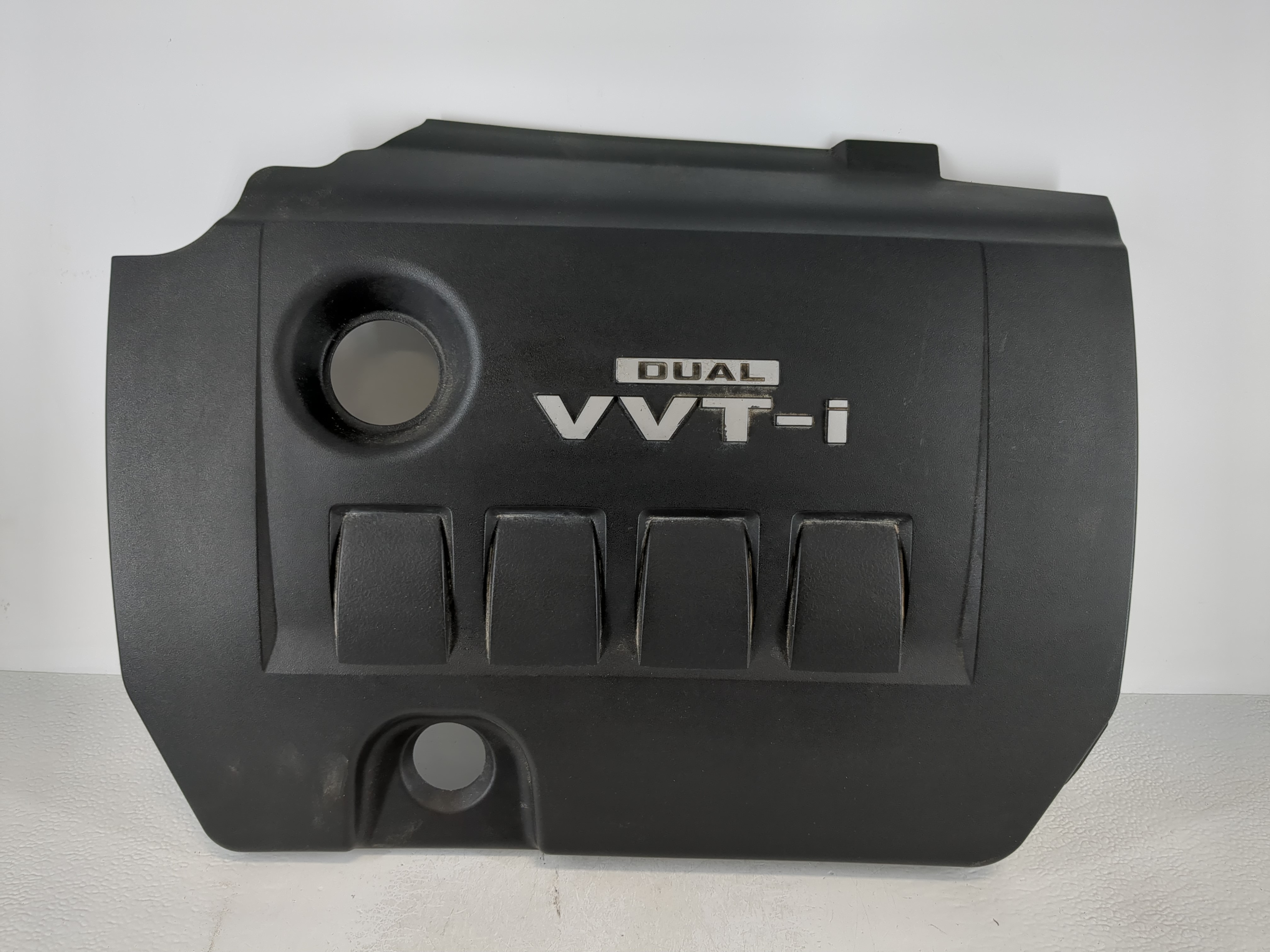 2009 Toyota Corolla Engine Cover 1122462 - Oemusedautoparts1.com