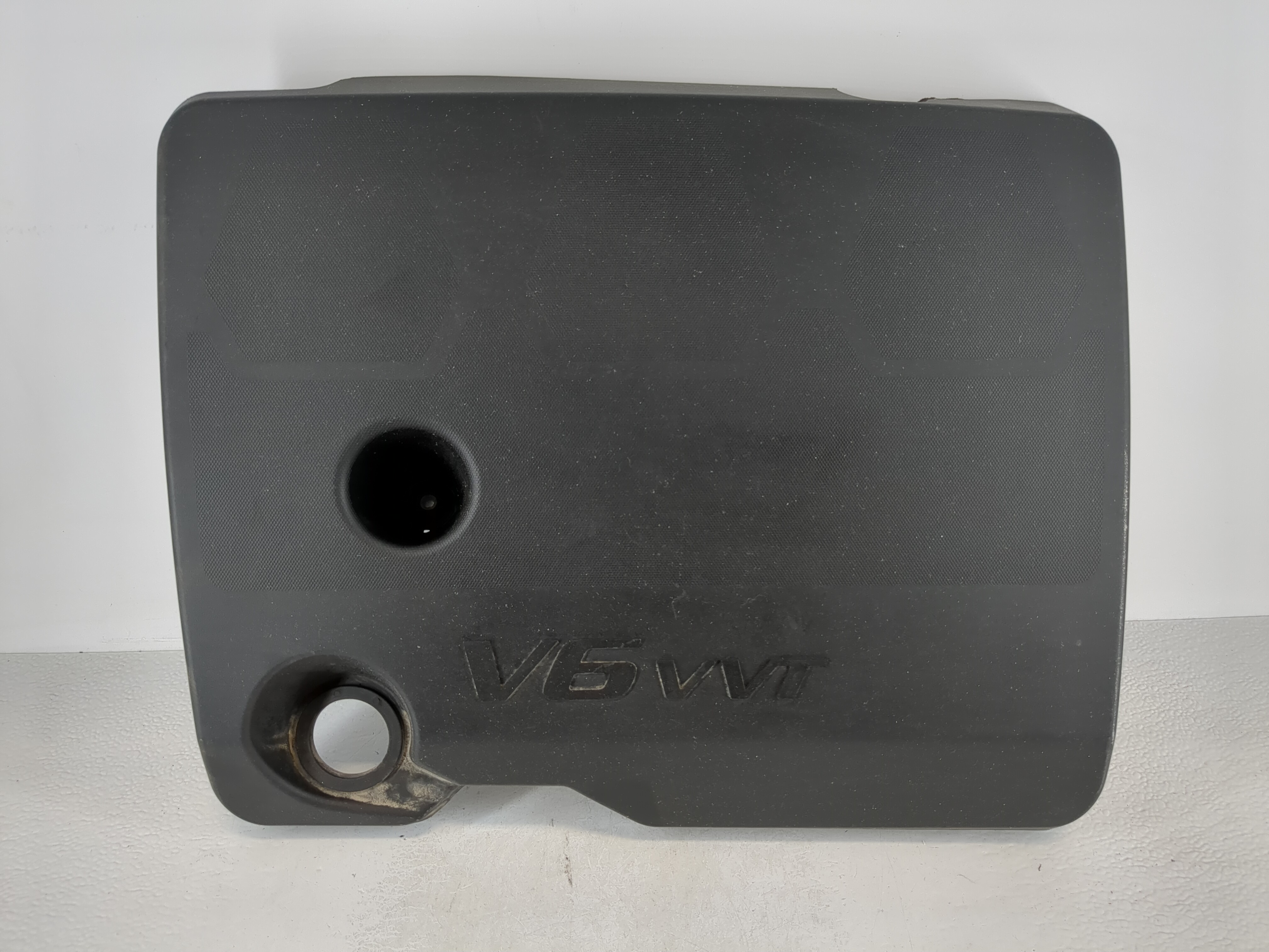 2020 Chevrolet Traverse Engine Cover 1122463 - Oemusedautoparts1.com