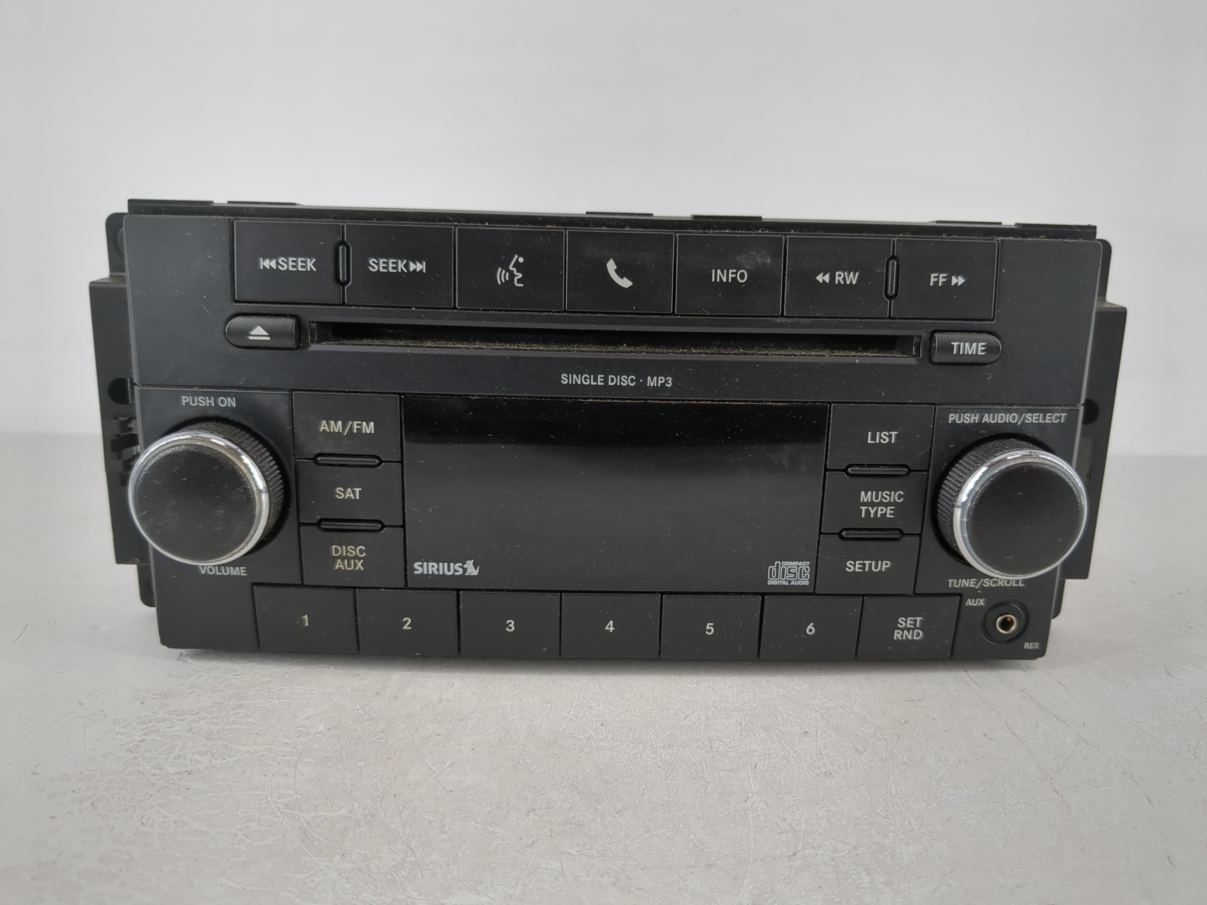 Picture of Jeep Compass Am Fm Cd Player Radio Receiver 1122663