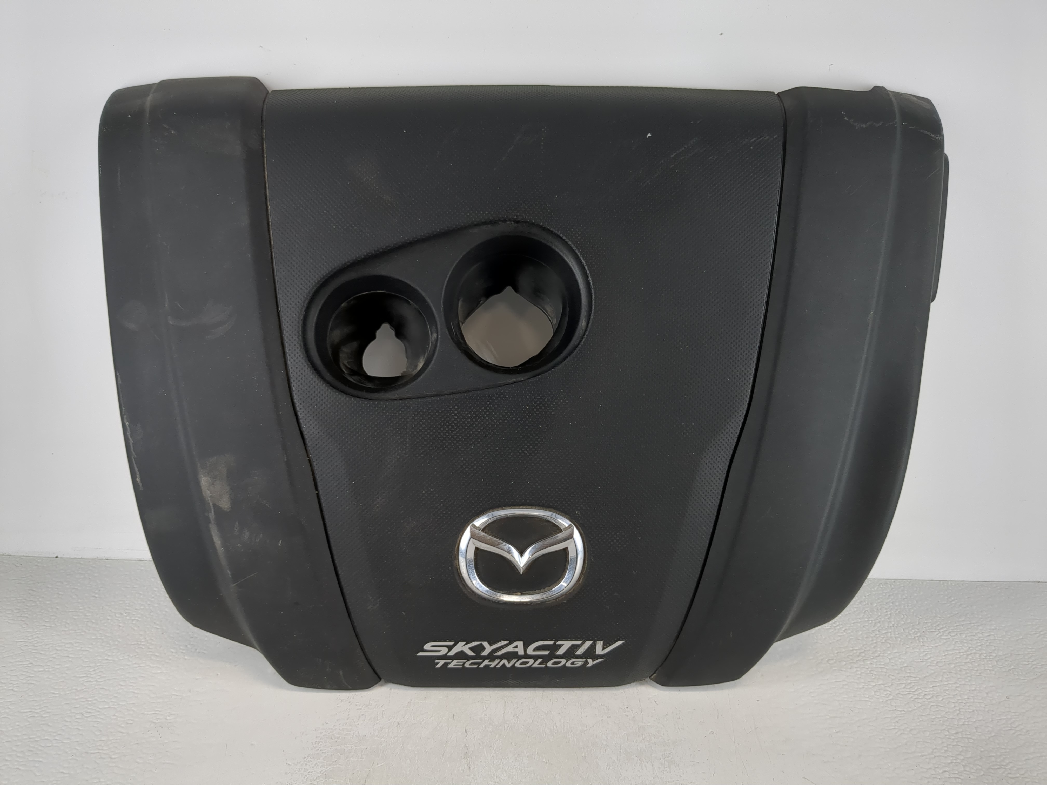 2016 Mazda 3 Engine Cover 1122681 - Oemusedautoparts1.com