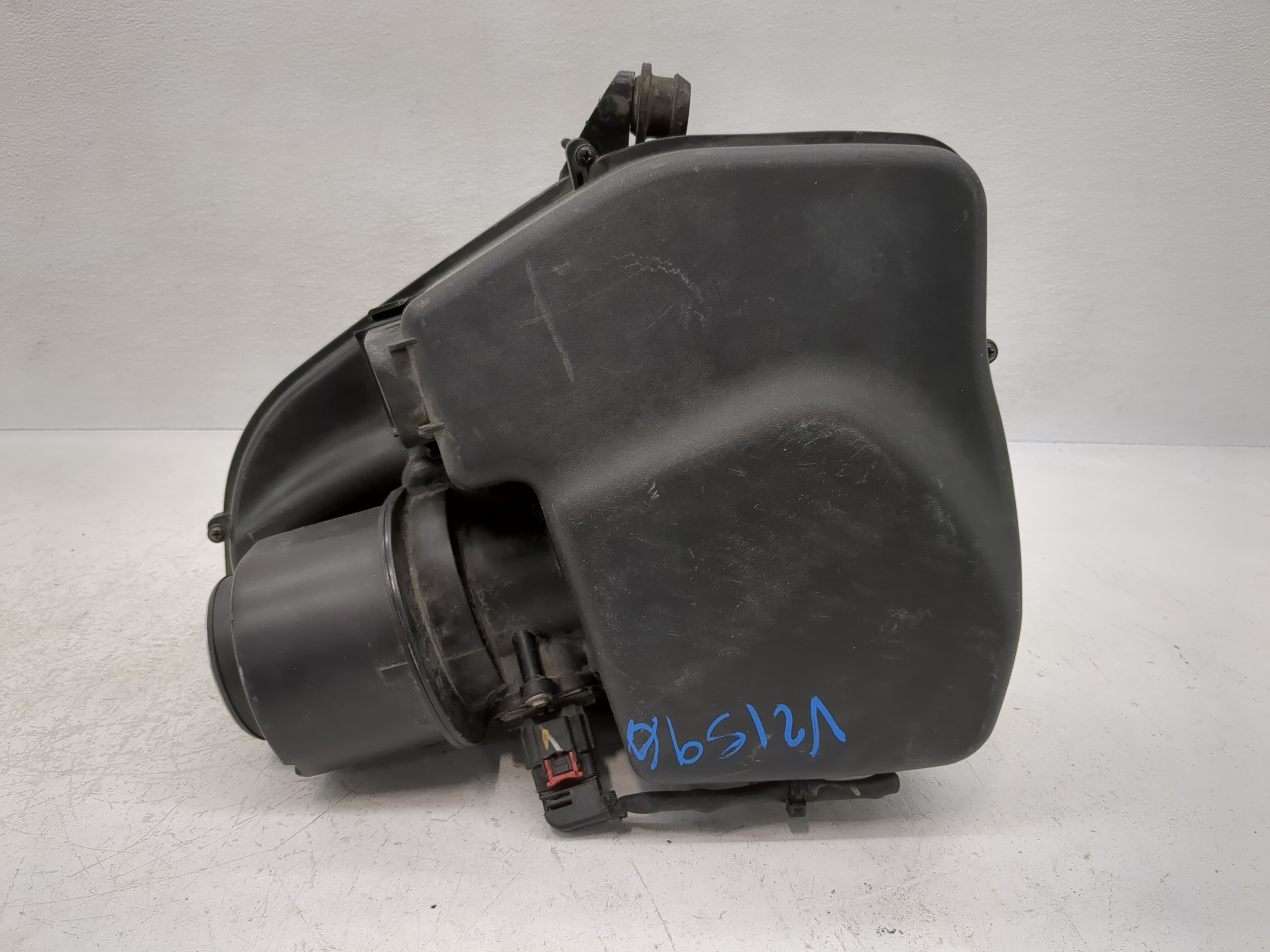2016-2018 Chevrolet Cruze Air Cleaner Intake-duct Hose Tube 1122694 - Oemusedautoparts1.com