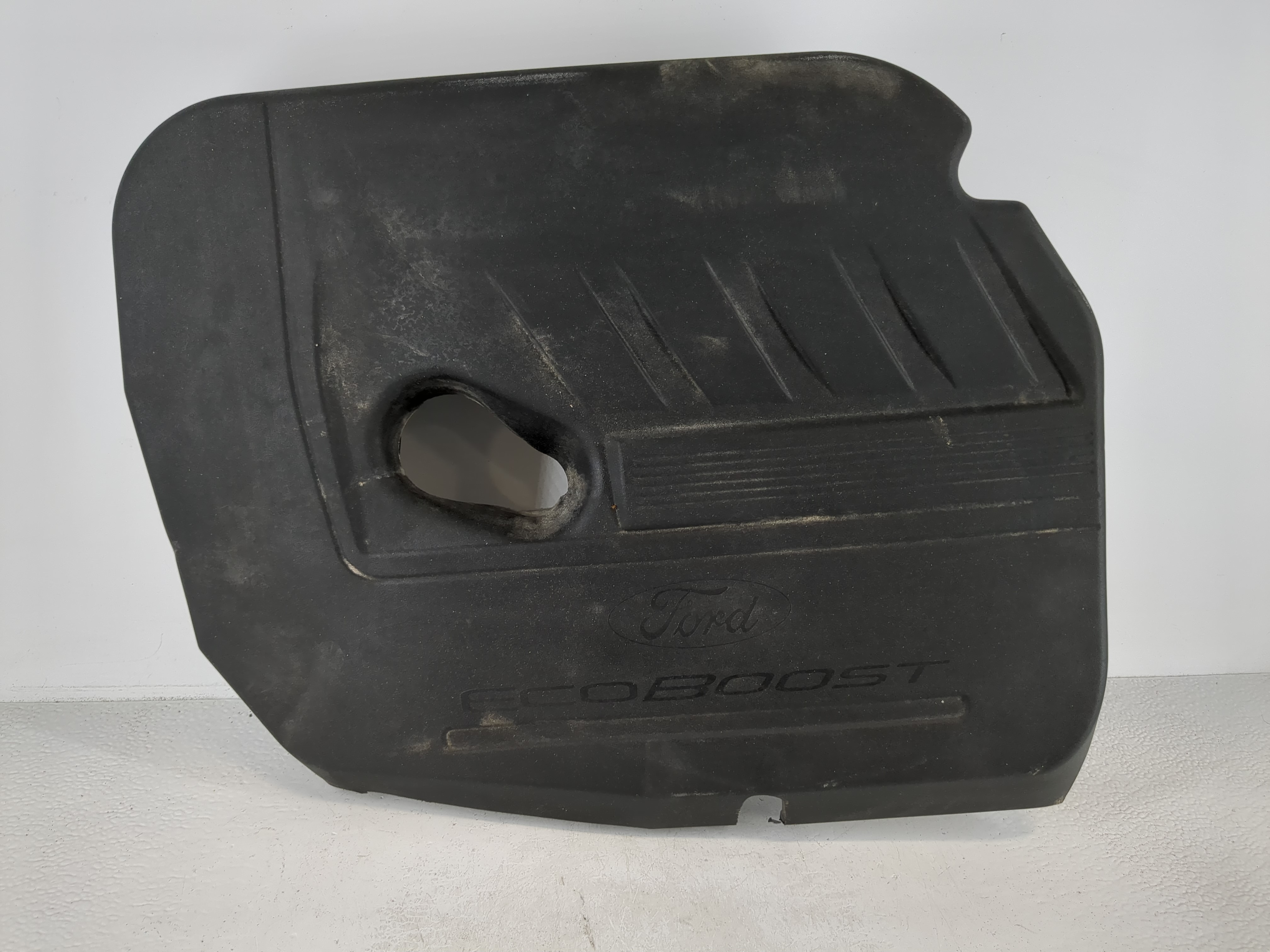 2014 Ford Fusion Engine Cover 1122723 - Oemusedautoparts1.com
