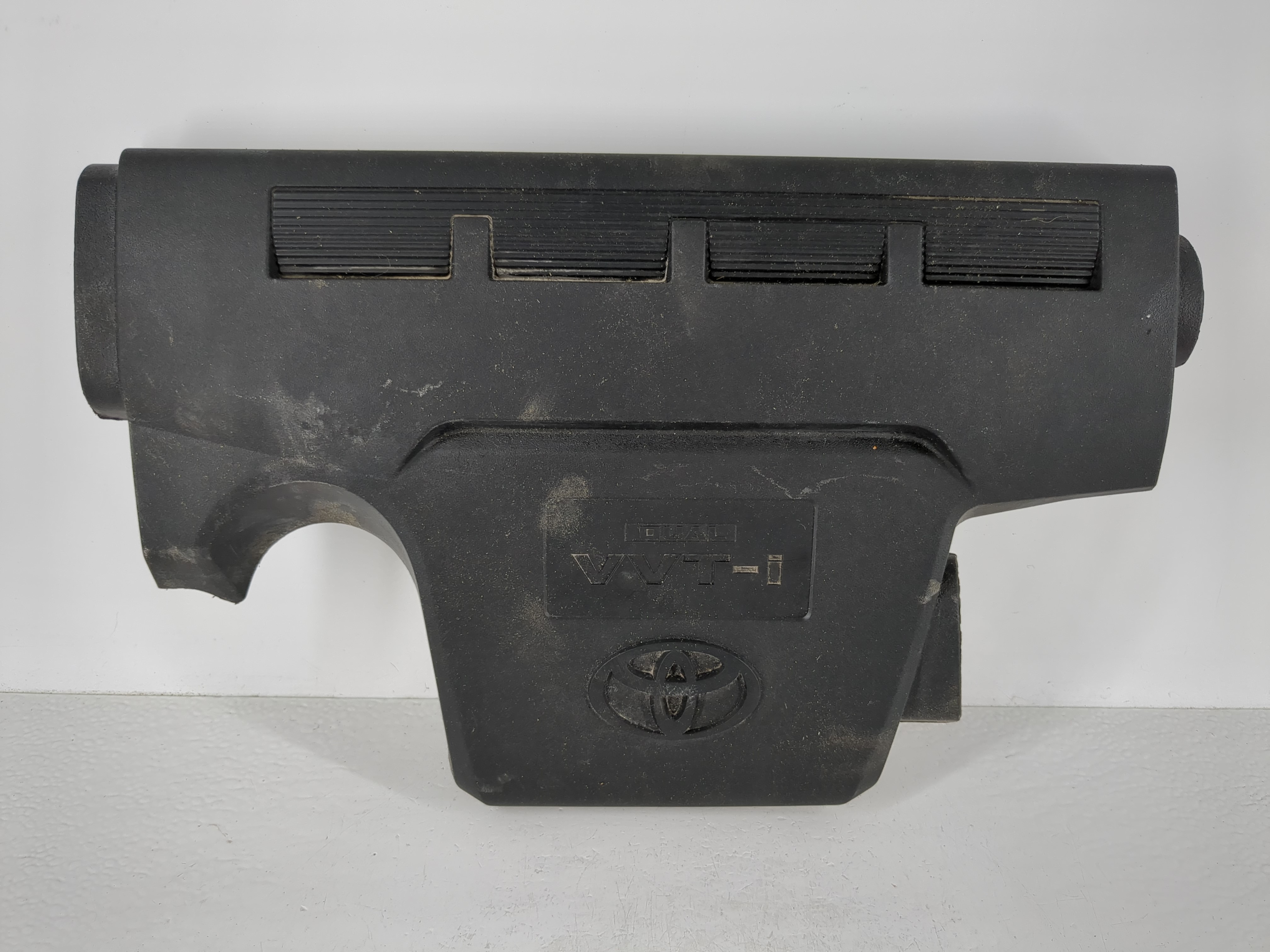 2016 Toyota Camry Engine Cover 1122728 - Oemusedautoparts1.com