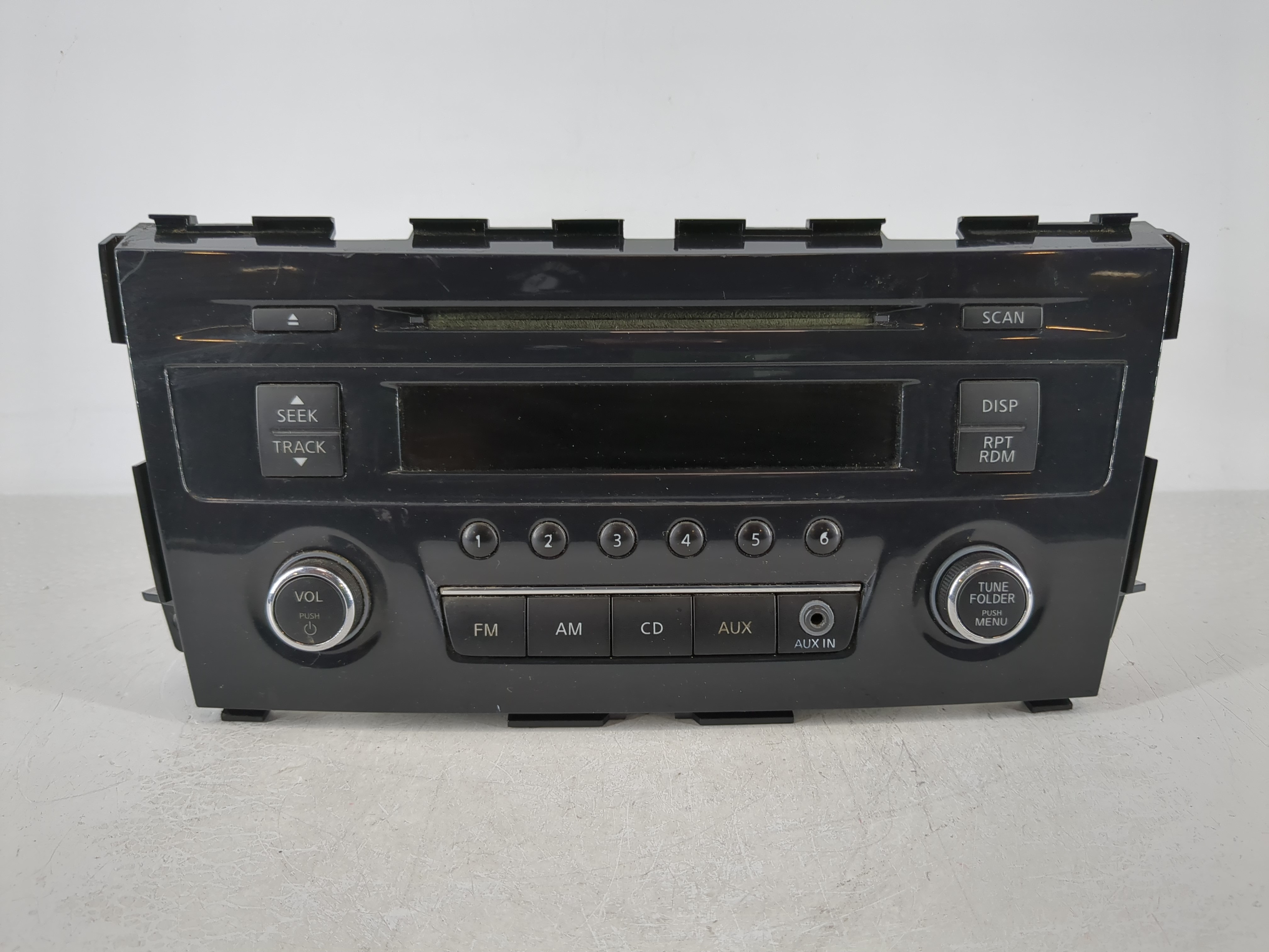 Picture of 2013-2015 Nissan Altima Am Fm Cd Player Radio Receiver 1122759