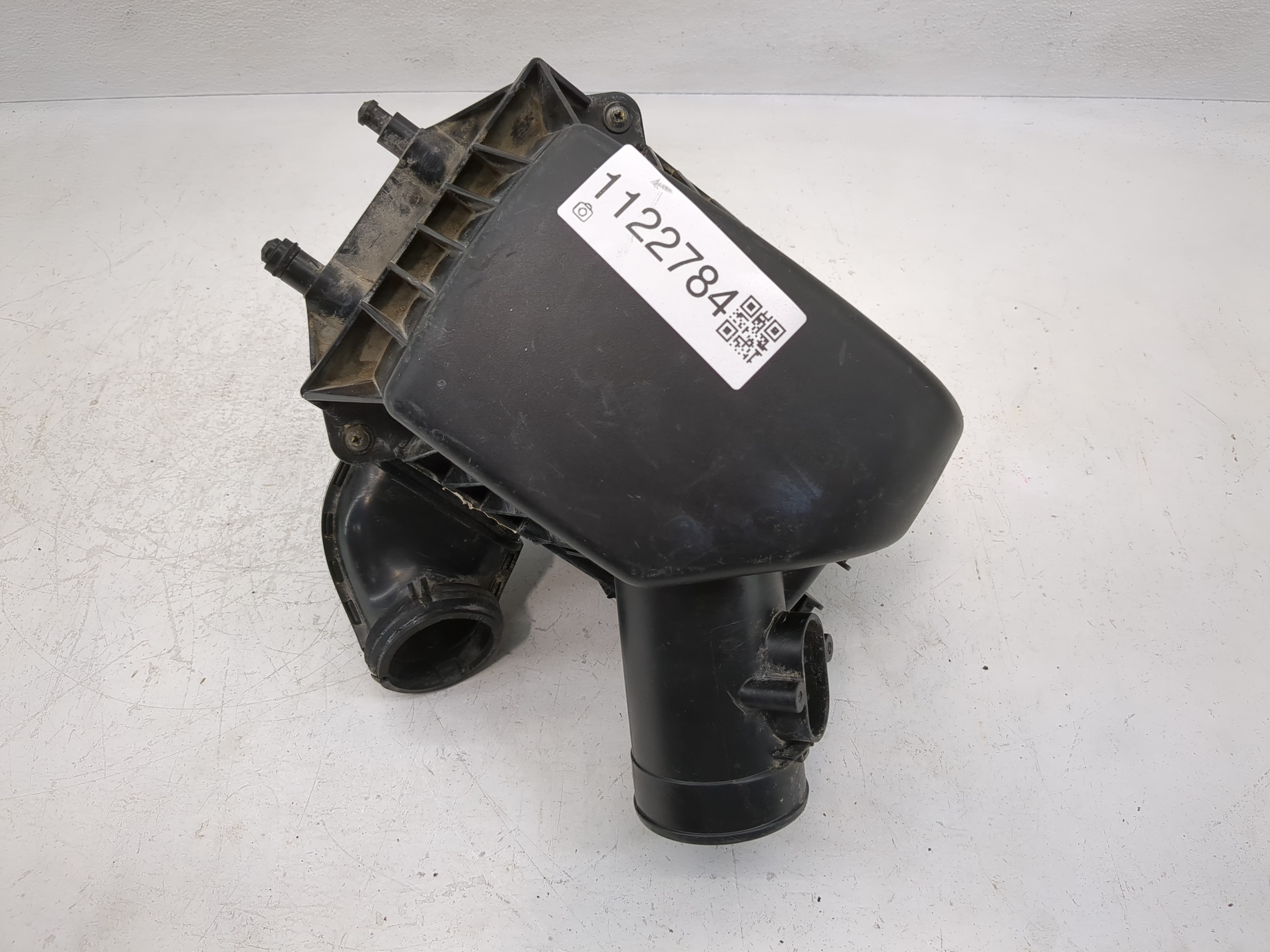 Picture of 2013-2021 Buick Encore Air Cleaner Intake-duct Hose Tube 1122784