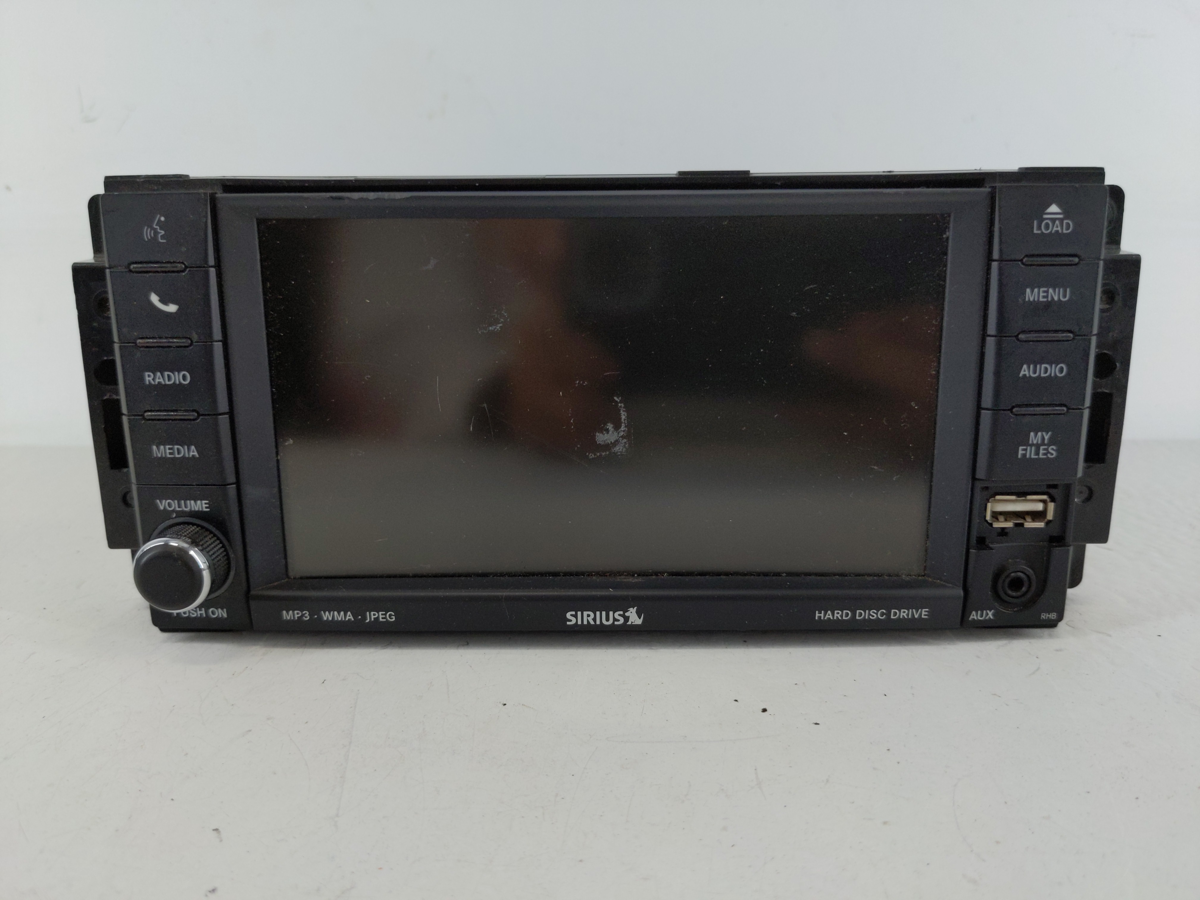 Picture of 2011-2011 Chrysler Town & Country Am Fm Cd Player Radio Receiver 1122806