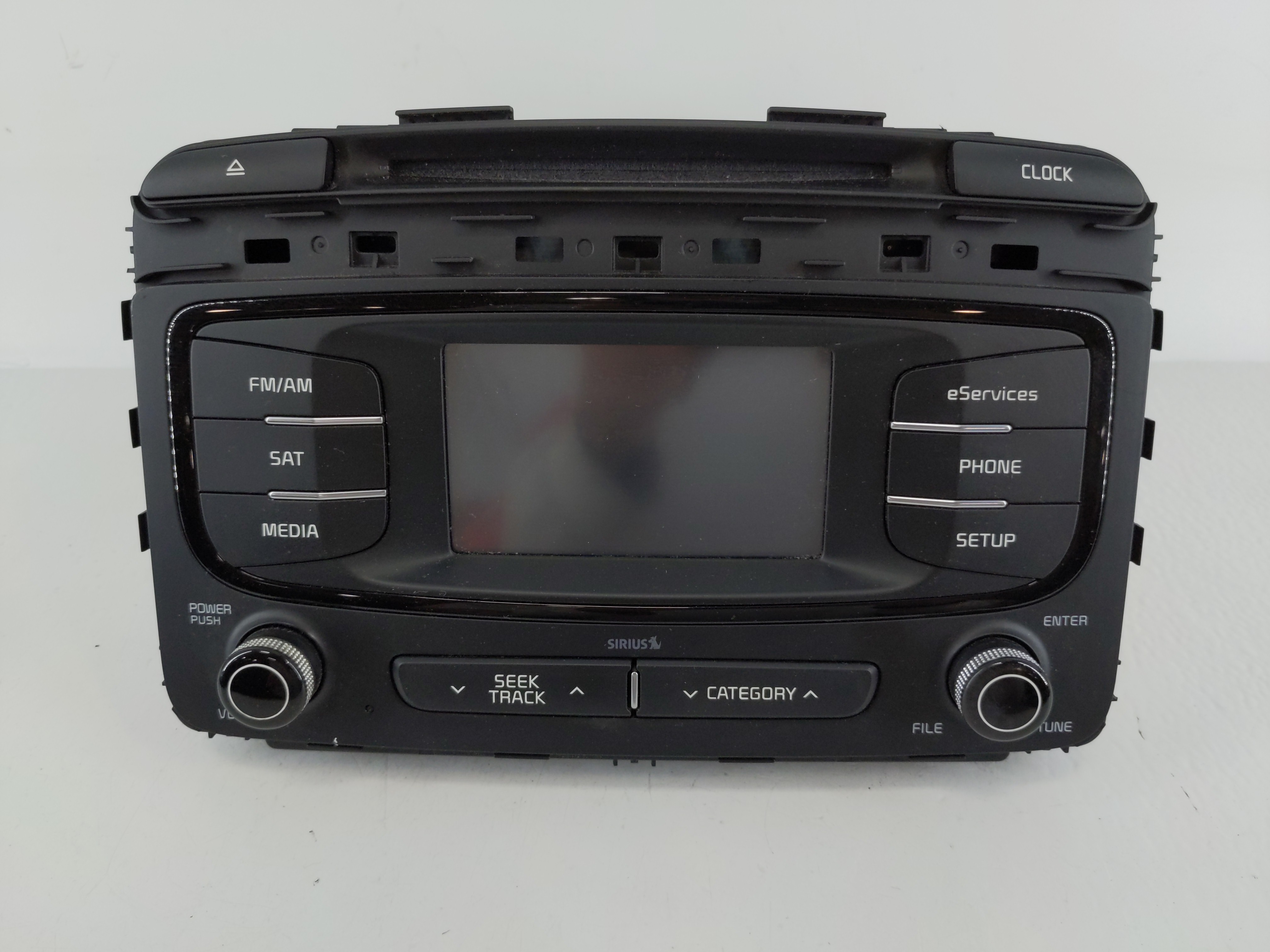 Picture of 2016-2018 Kia Sorento Am Fm Cd Player Radio Receiver 1122835