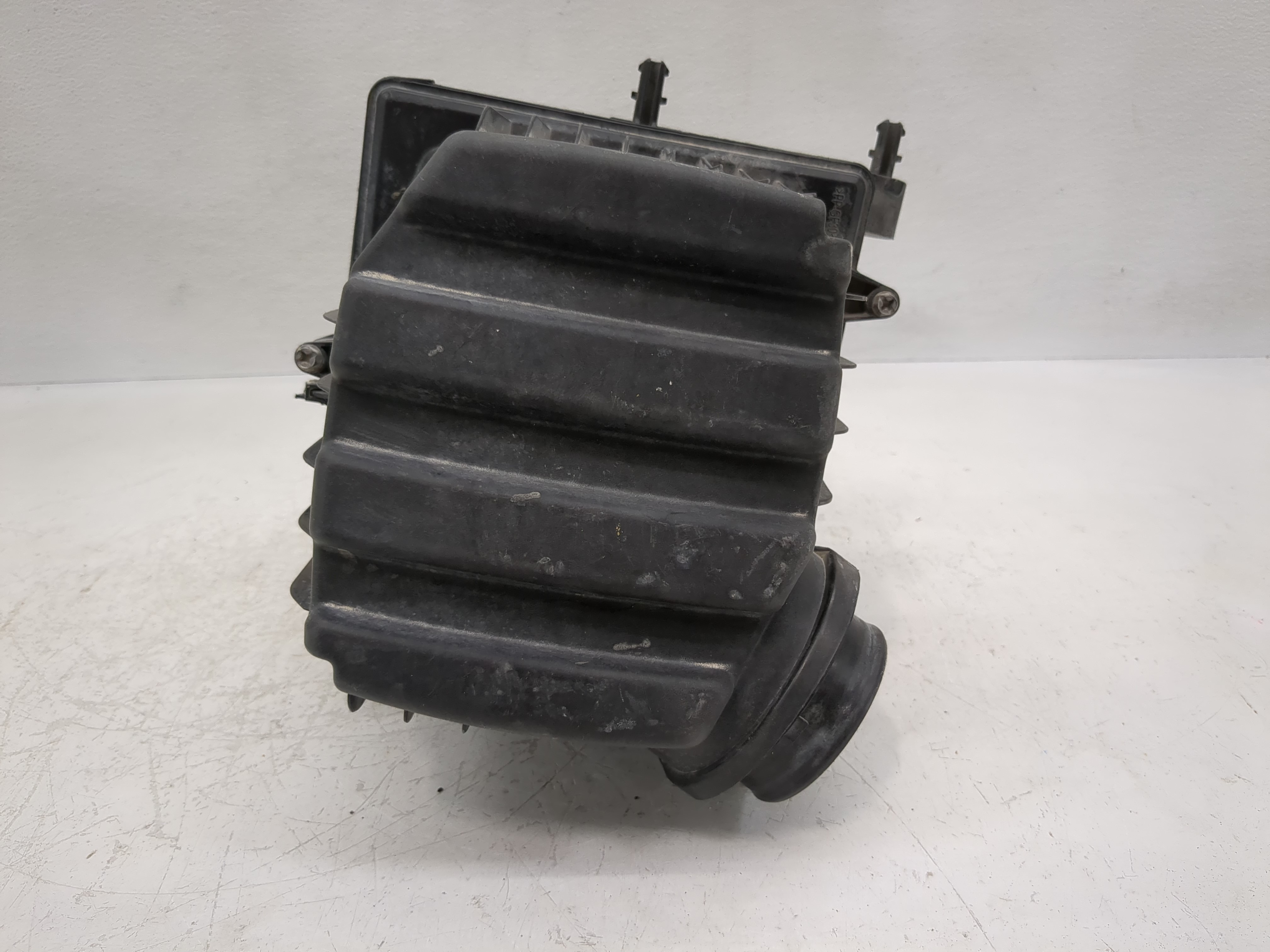 2021 Jeep Compass Air Cleaner Intake-duct Hose Tube 1122893 - Oemusedautoparts1.com