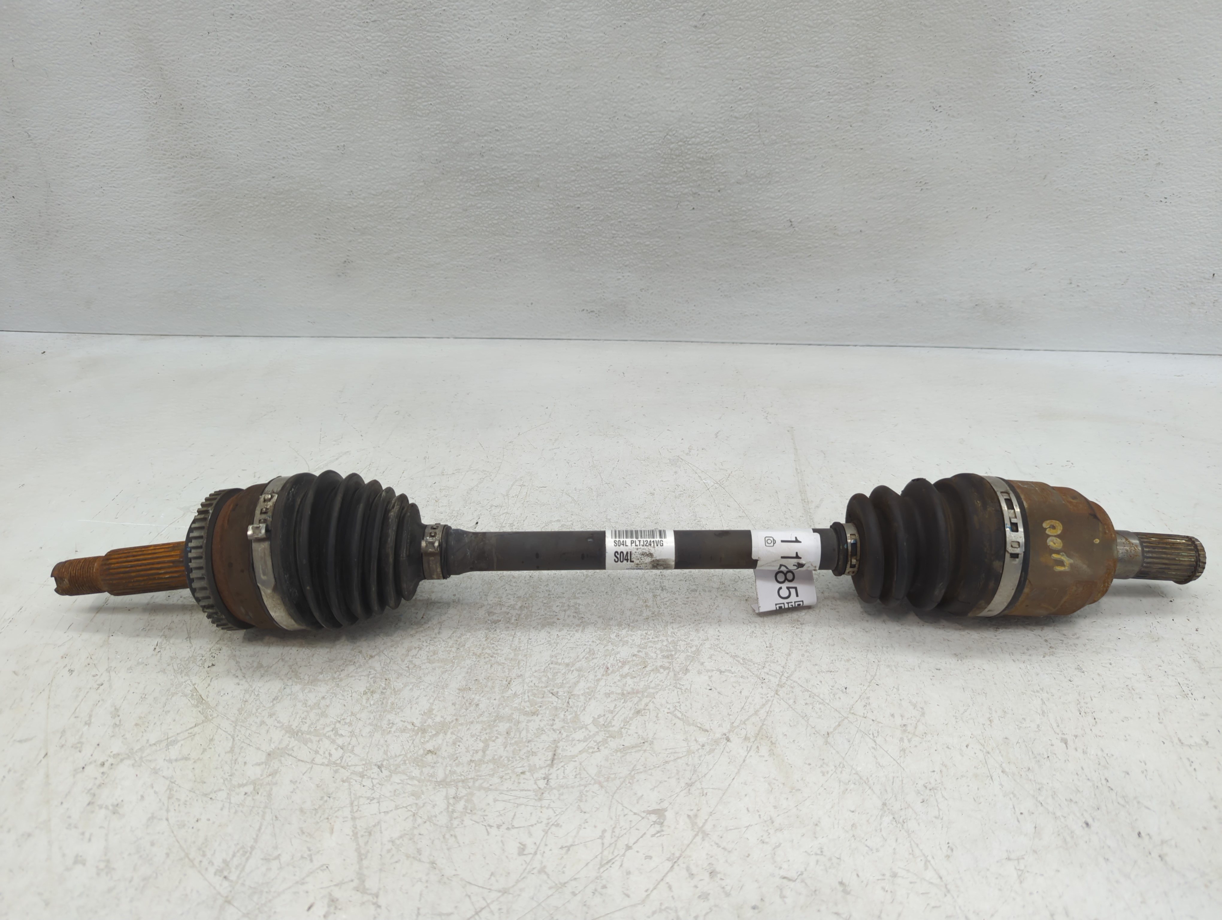 2011-2016 Hyundai Elantra Axle Shaft Front Driver Cv C/v 1123285 - Oemusedautoparts1.com