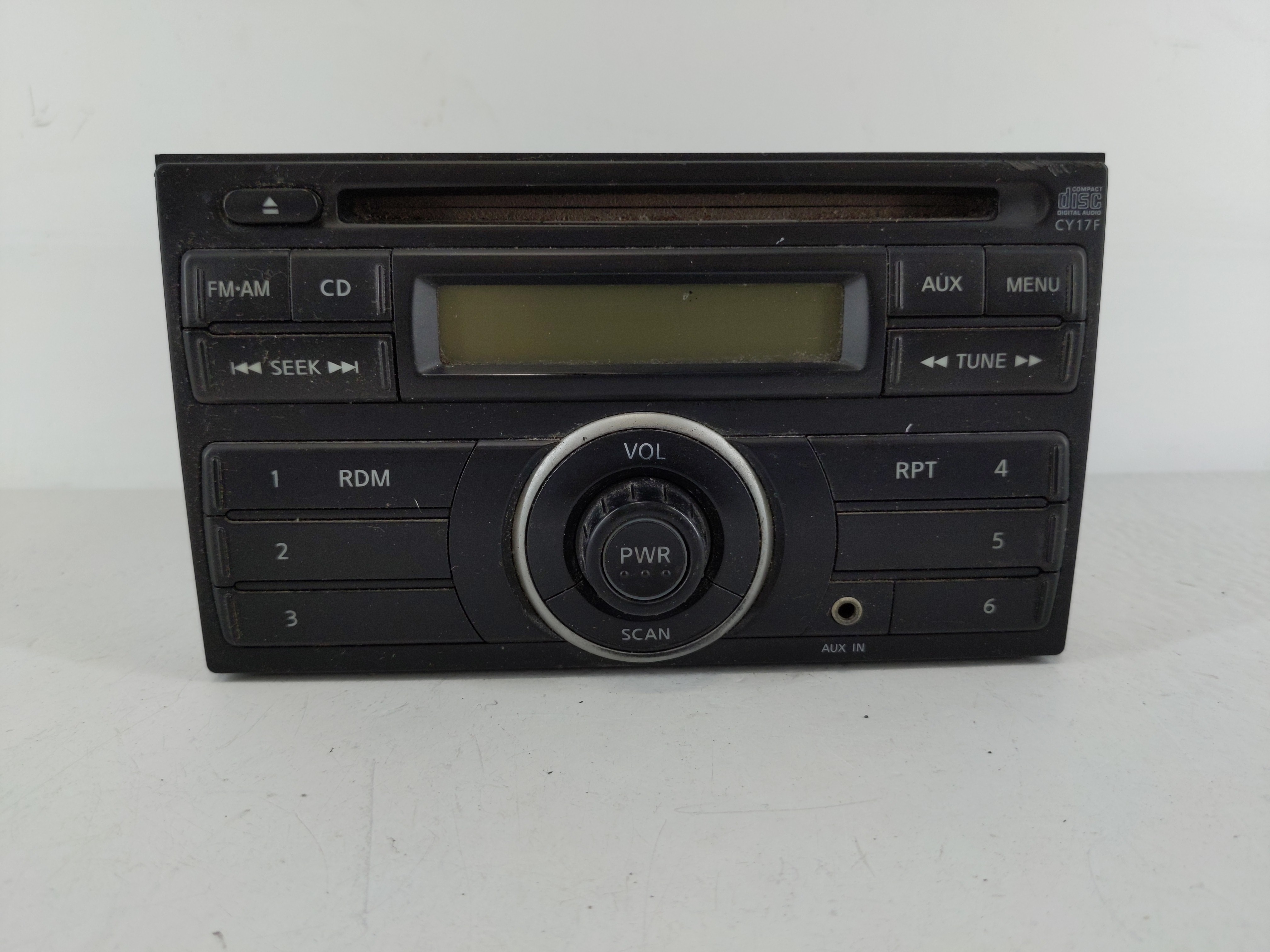 Picture of 2010-2012 Nissan Versa Am Fm Cd Player Radio Receiver 1123309