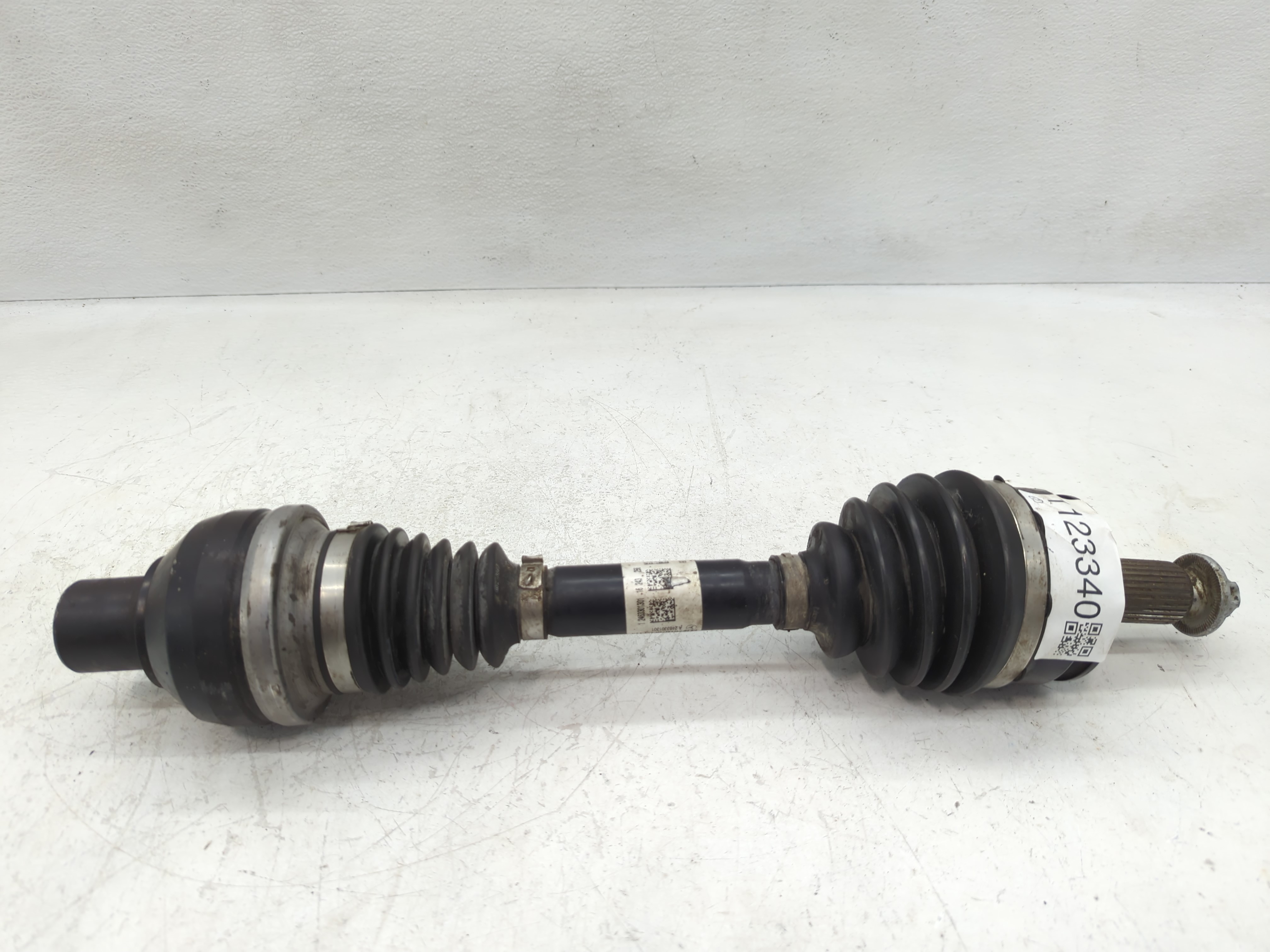 Picture of 2017-2019 Infiniti Qx30 Axle Shaft Front Passenger Cv C/v 1123340