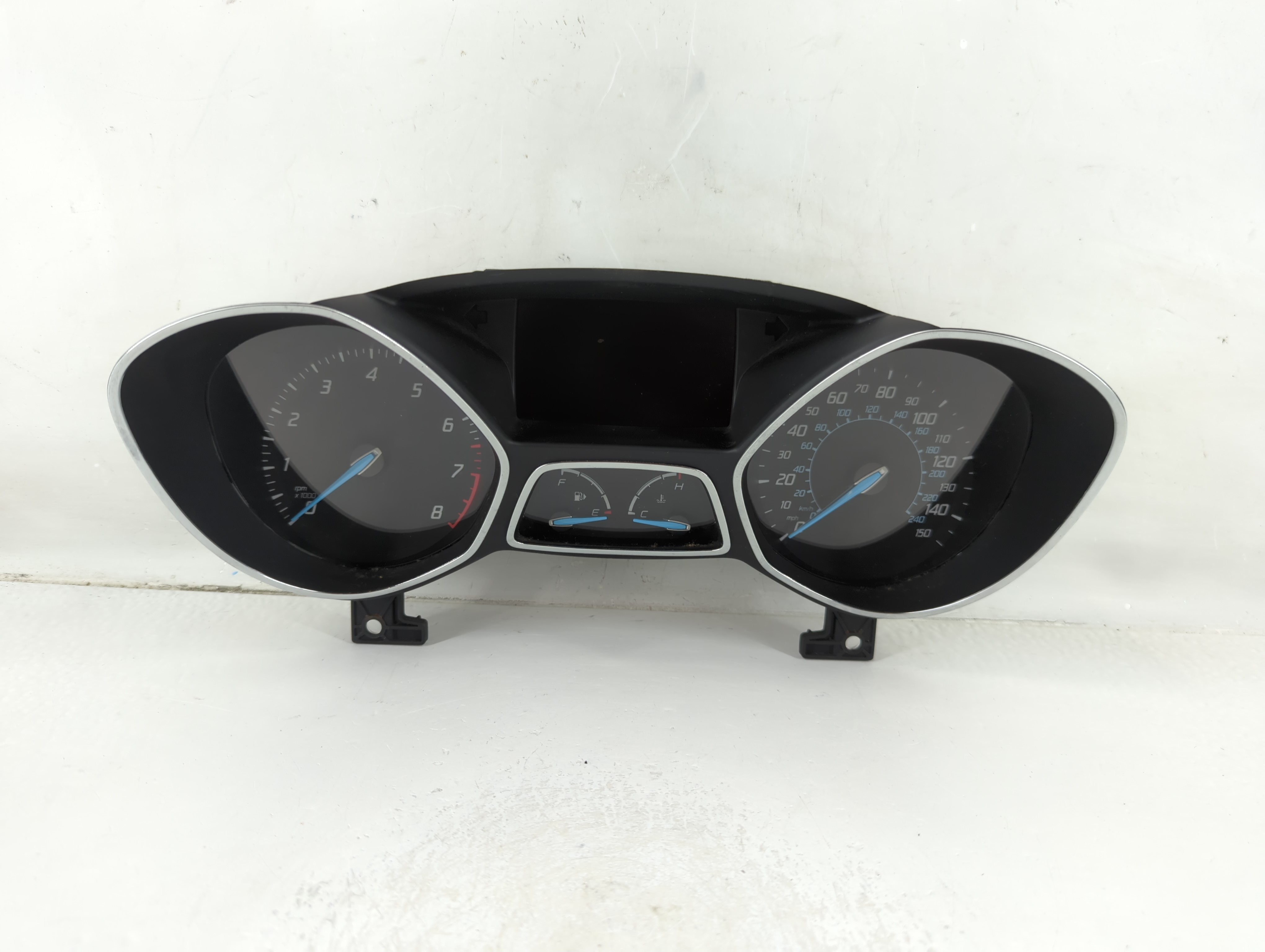 2013-2013 Ford Escape Speedometer Instrument Cluster Gauges 5ttff68917a 1123422 - Oemusedautoparts1.com