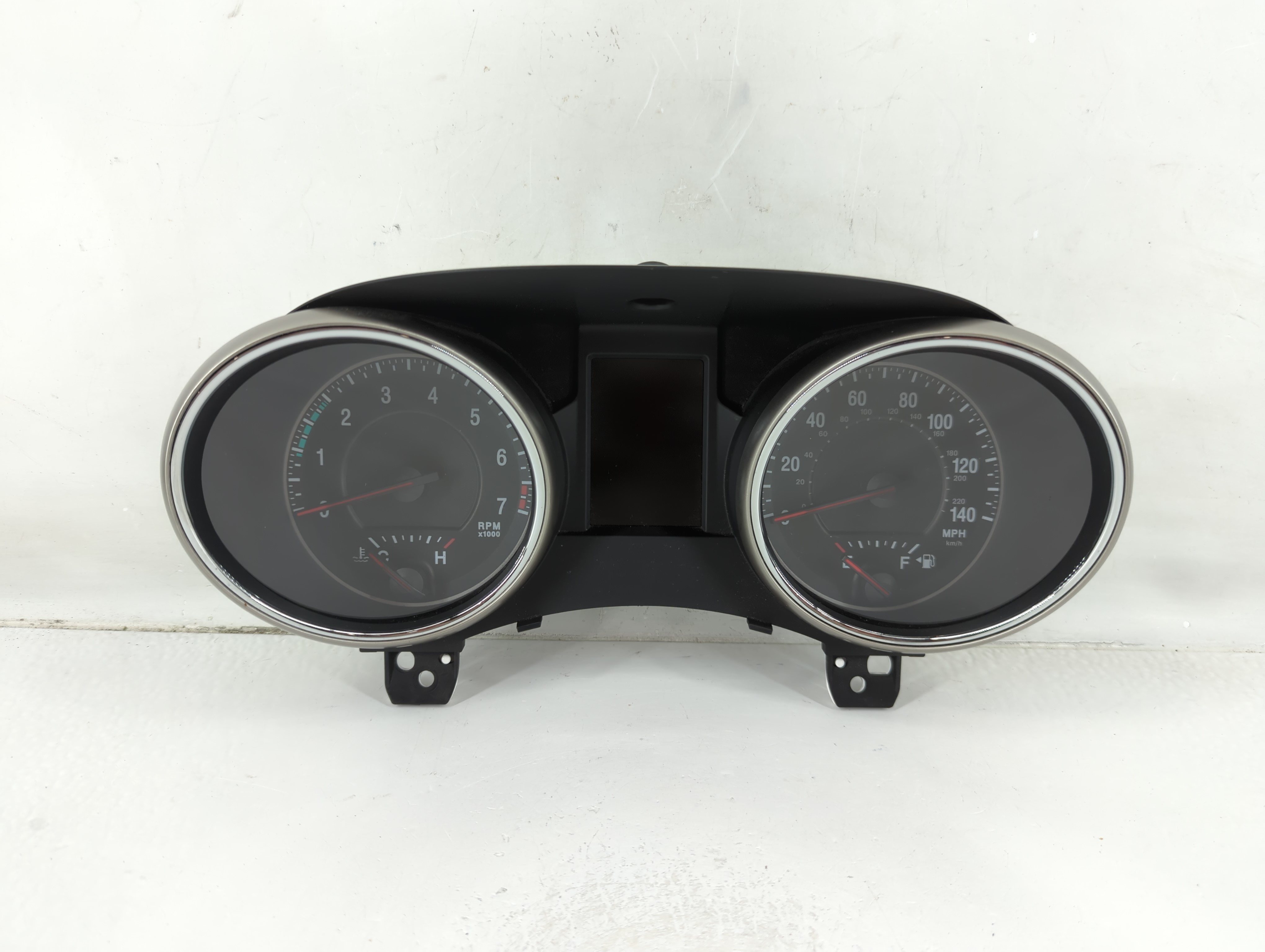 2012-2012 Jeep Grand Cherokee Speedometer Instrument Cluster Gauges 1123430 - Oemusedautoparts1.com