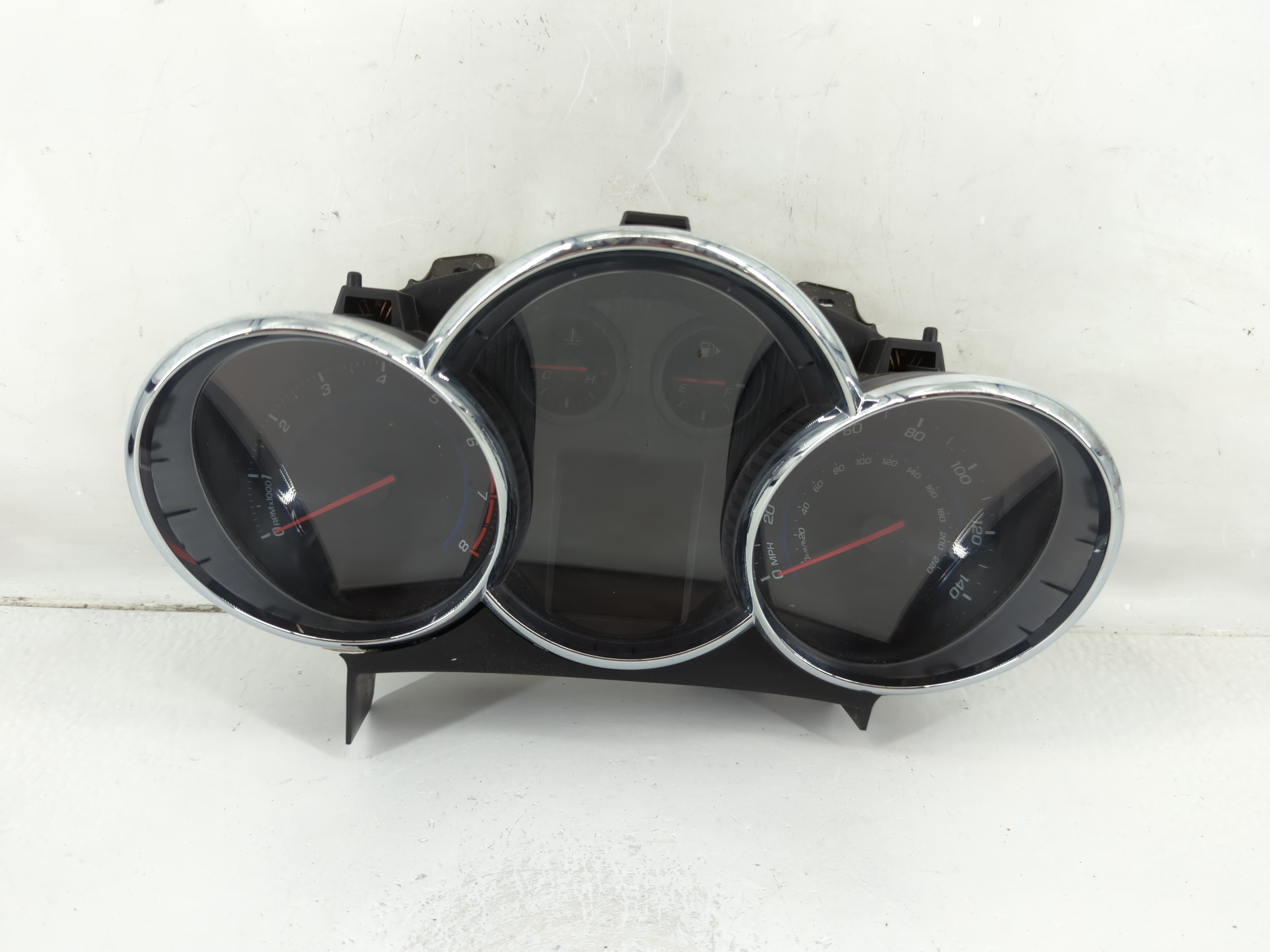 2012-2012 Chevrolet Cruze Speedometer Instrument Cluster Gauges 95437084 1123439 - Oemusedautoparts1.com