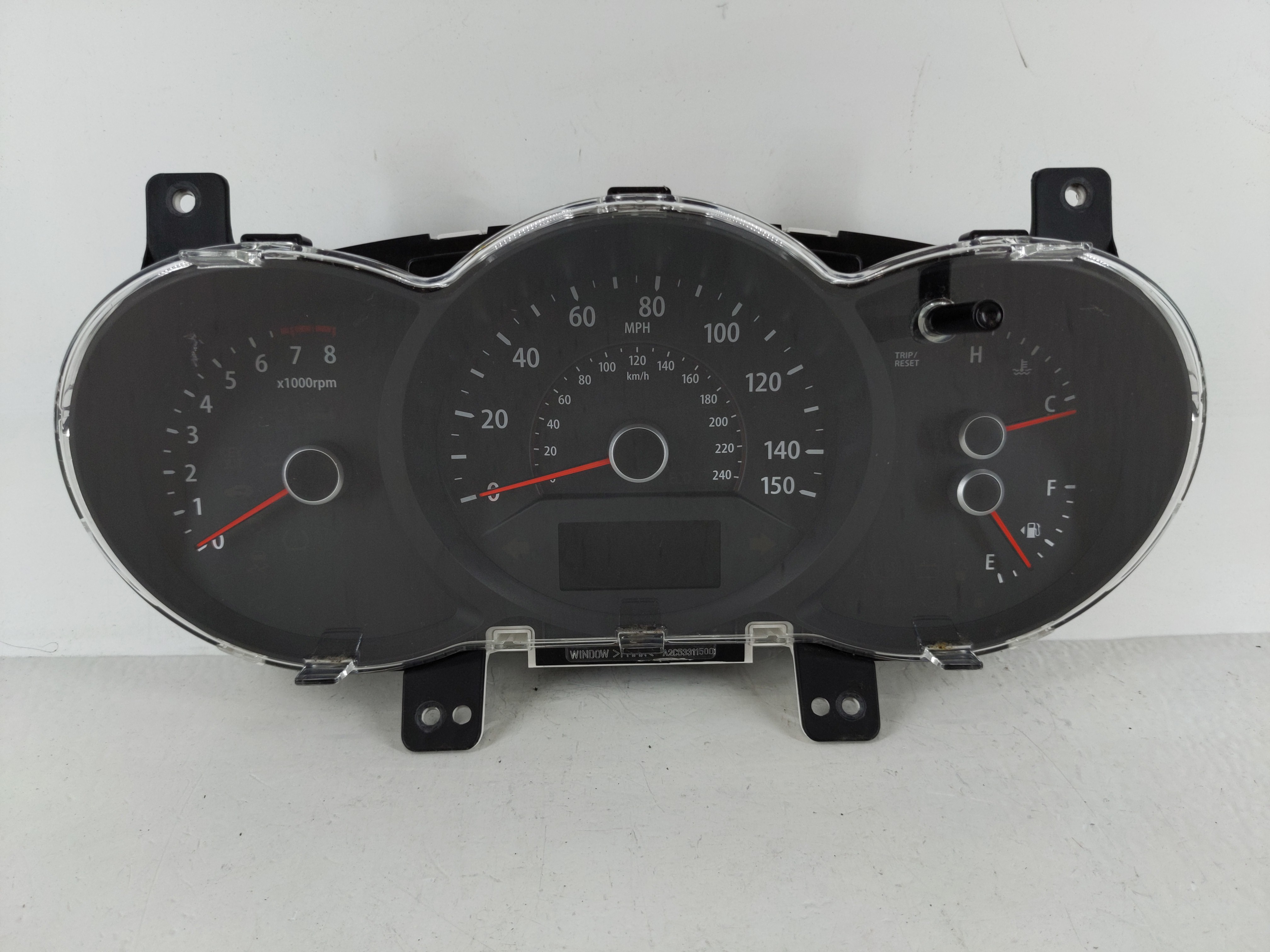 Picture of 2011-2013 Kia Sorento Speedometer Instrument Cluster Gauges 94001-1u011 1123567