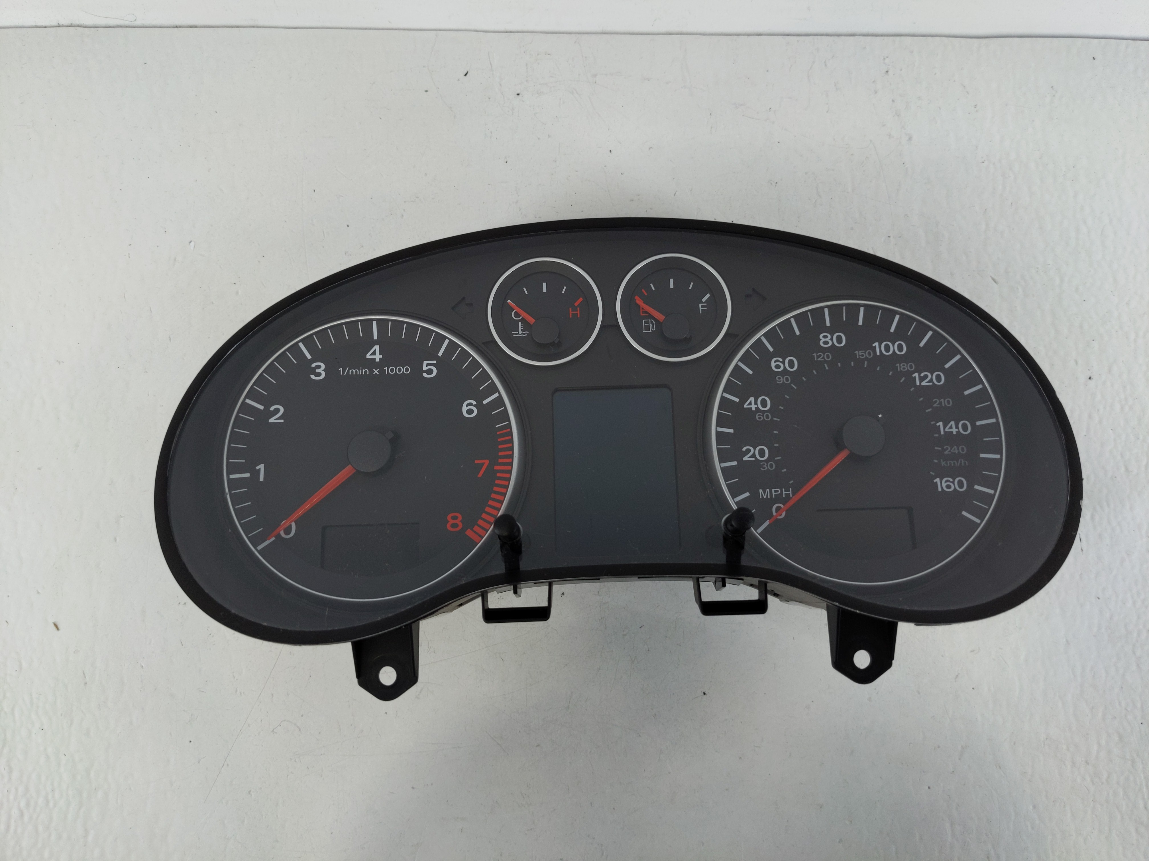 2006-2006 Audi A3 Speedometer Instrument Cluster Gauges 8p0 920 981 E 1123571 - Oemusedautoparts1.com