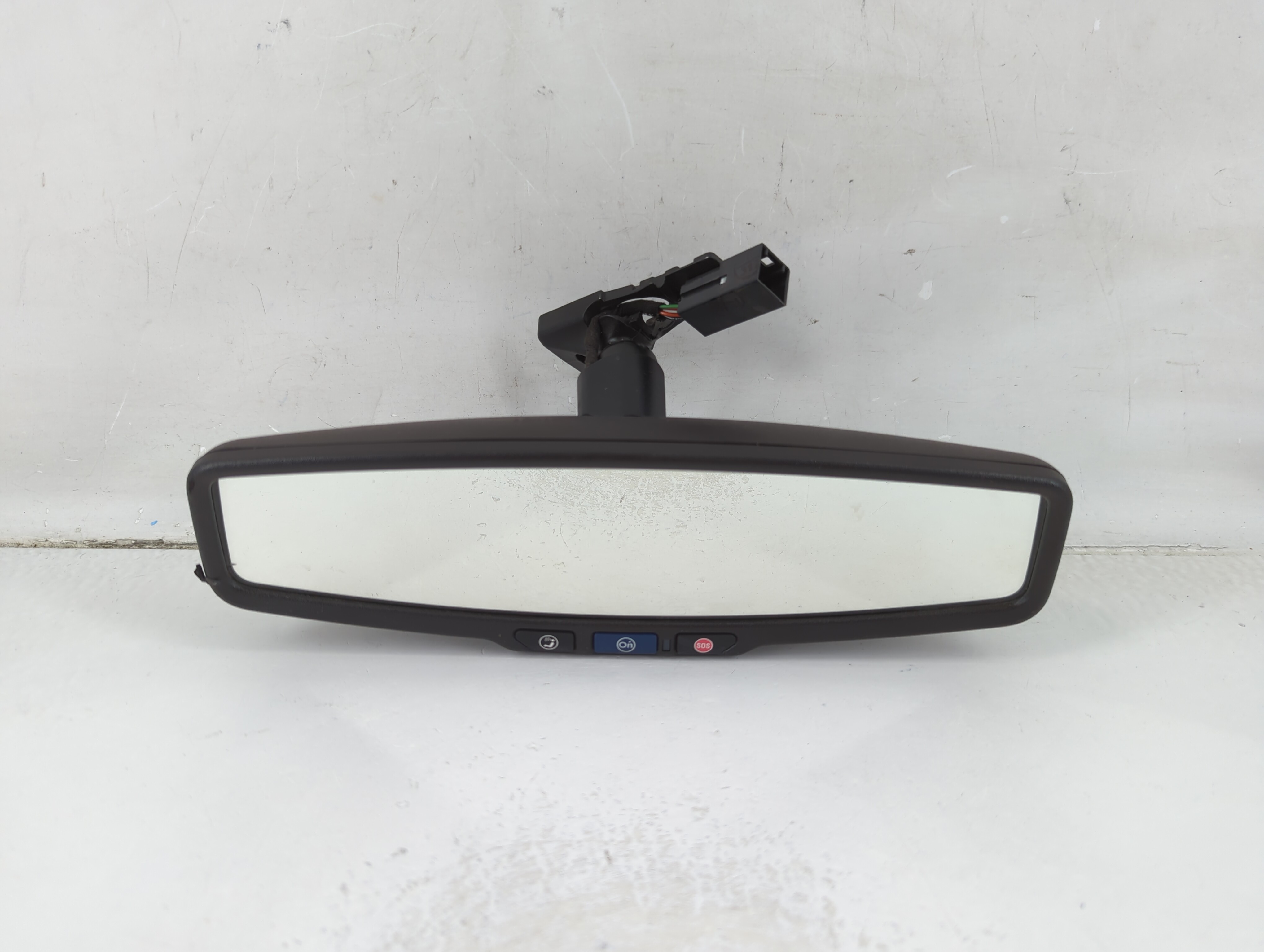 2015-2022 Chevrolet Colorado Interior Rear View Mirror Oem 1123659 - Oemusedautoparts1.com