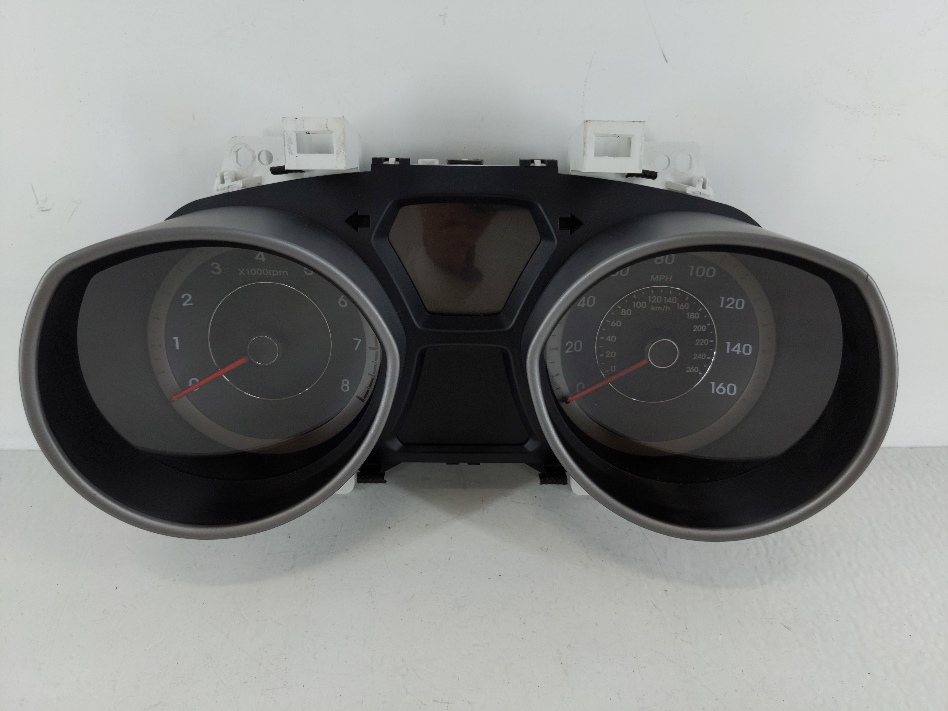 Picture of 2014-2016 Hyundai Elantra Speedometer Instrument Cluster Gauges 1123664