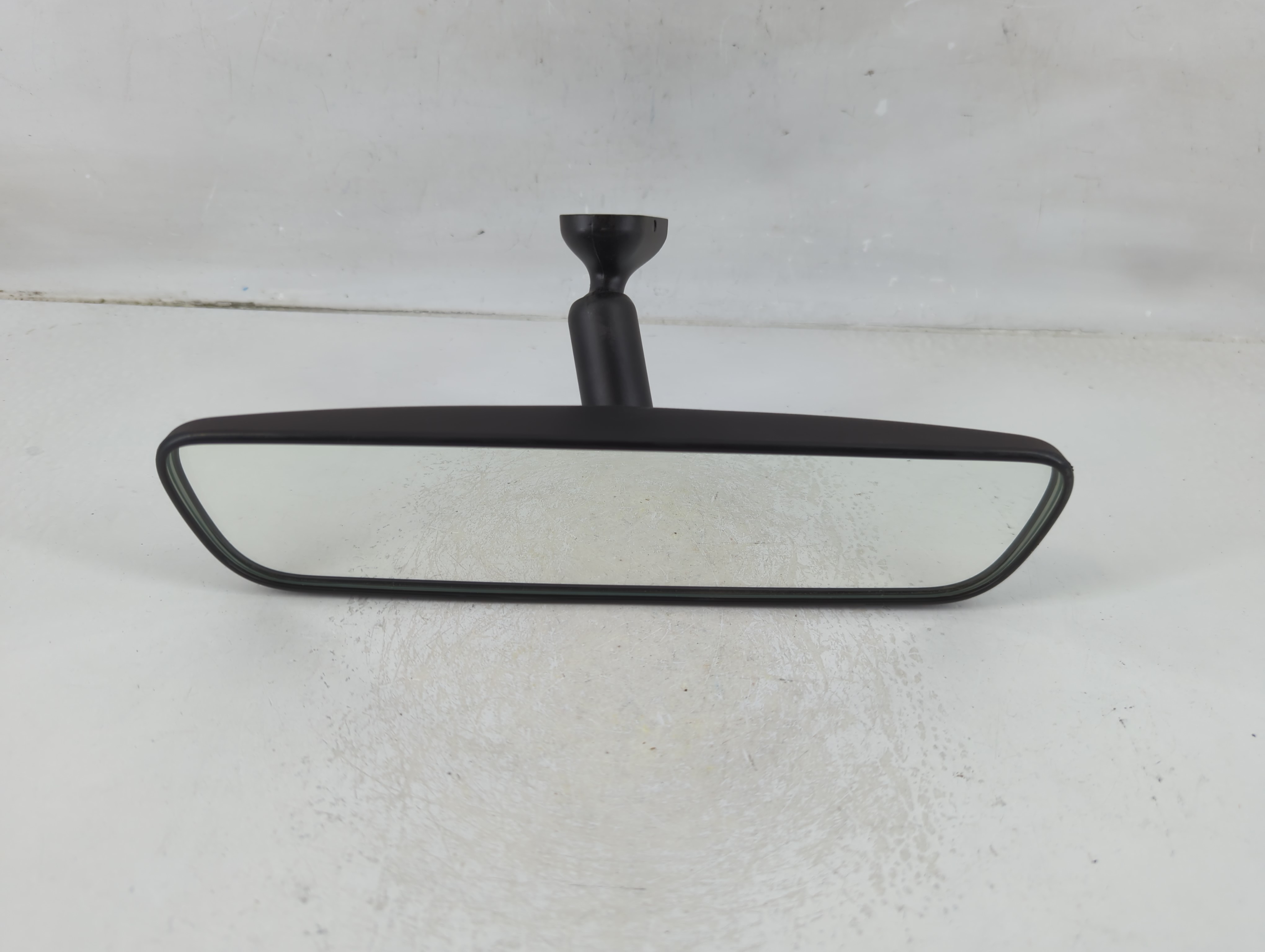 2021-2021 Kia Sorento Interior Rear View Mirror Oem 1123684 - Oemusedautoparts1.com