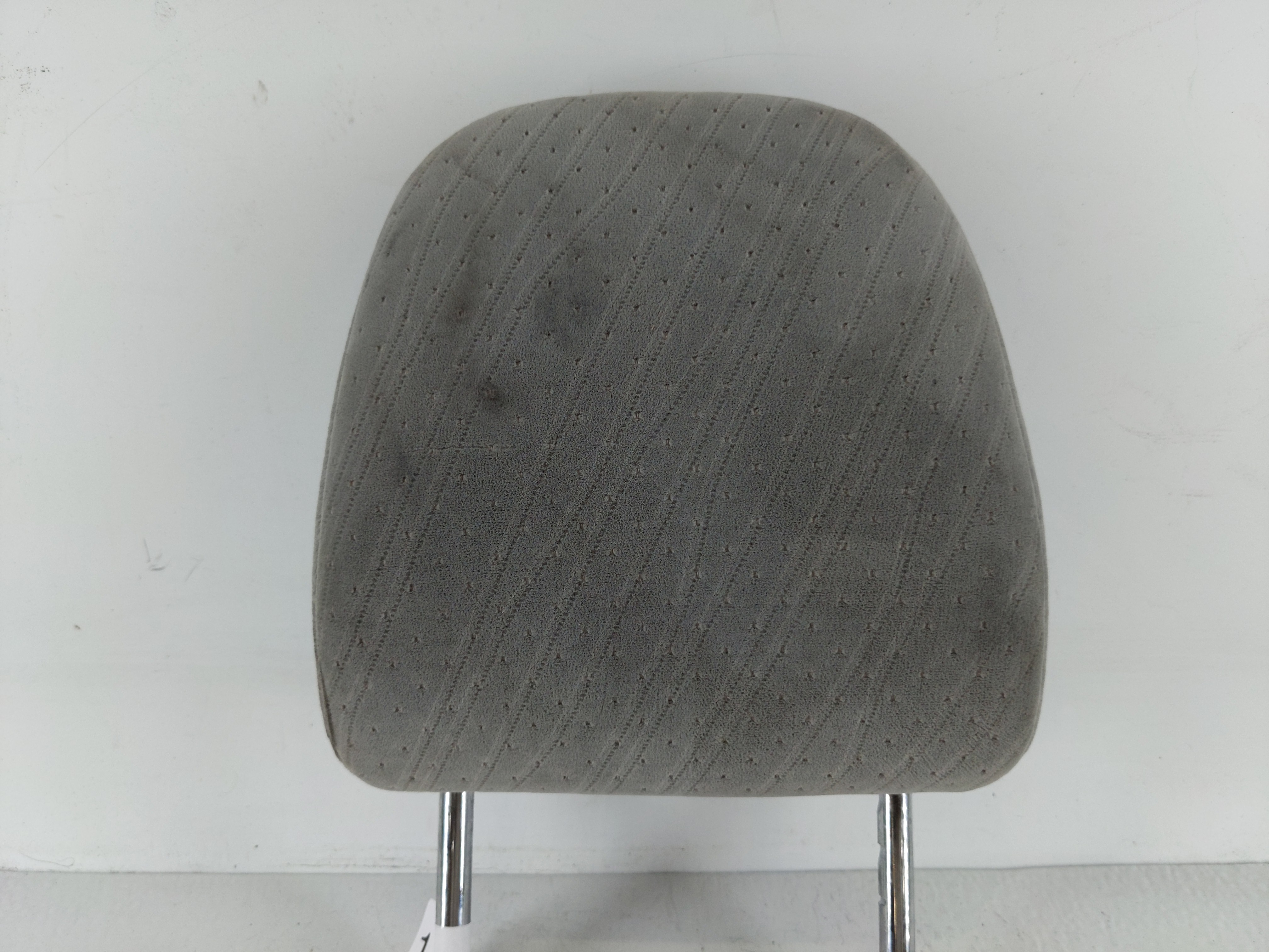 2012-2020 Toyota Sienna Headrest Head Rest Front Driver Passenger Seat 1123767 - Oemusedautoparts1.com