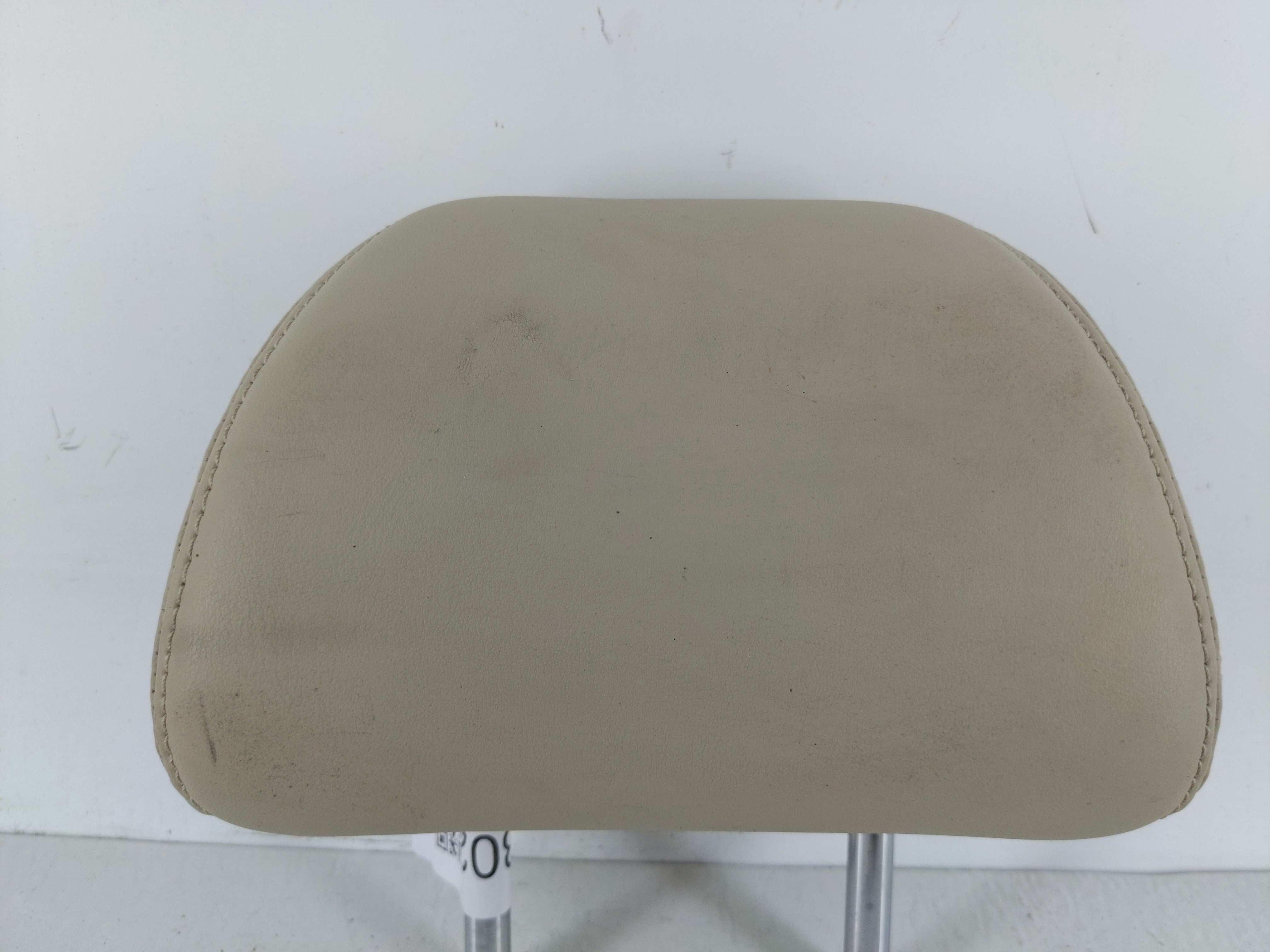2016 Infiniti Q50 Headrest Head Rest Rear Seat Light Tan 1123802 - Oemusedautoparts1.com