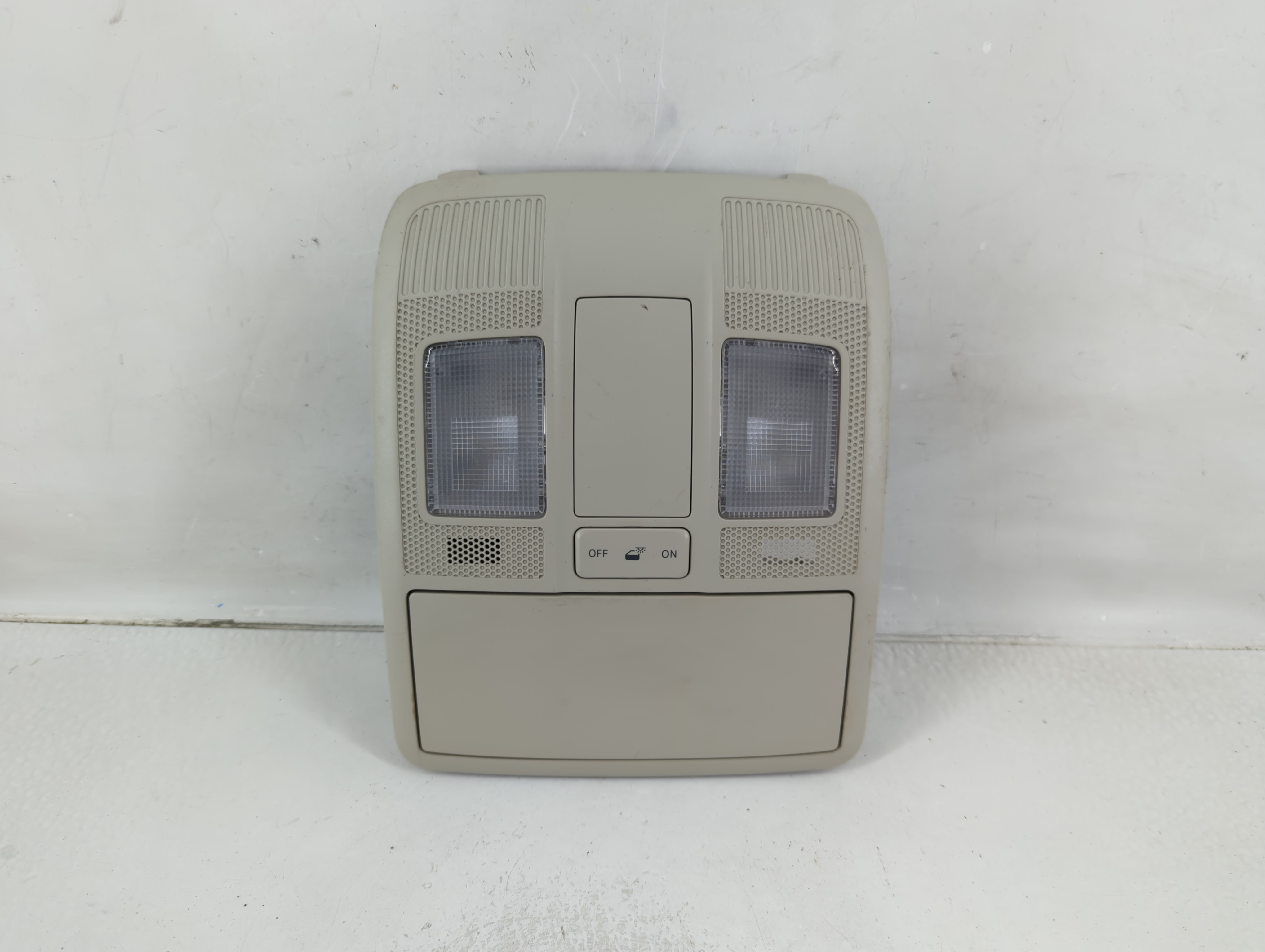 2016 Mazda Cx-5 Overhead Roof Console 1123833 - Oemusedautoparts1.com