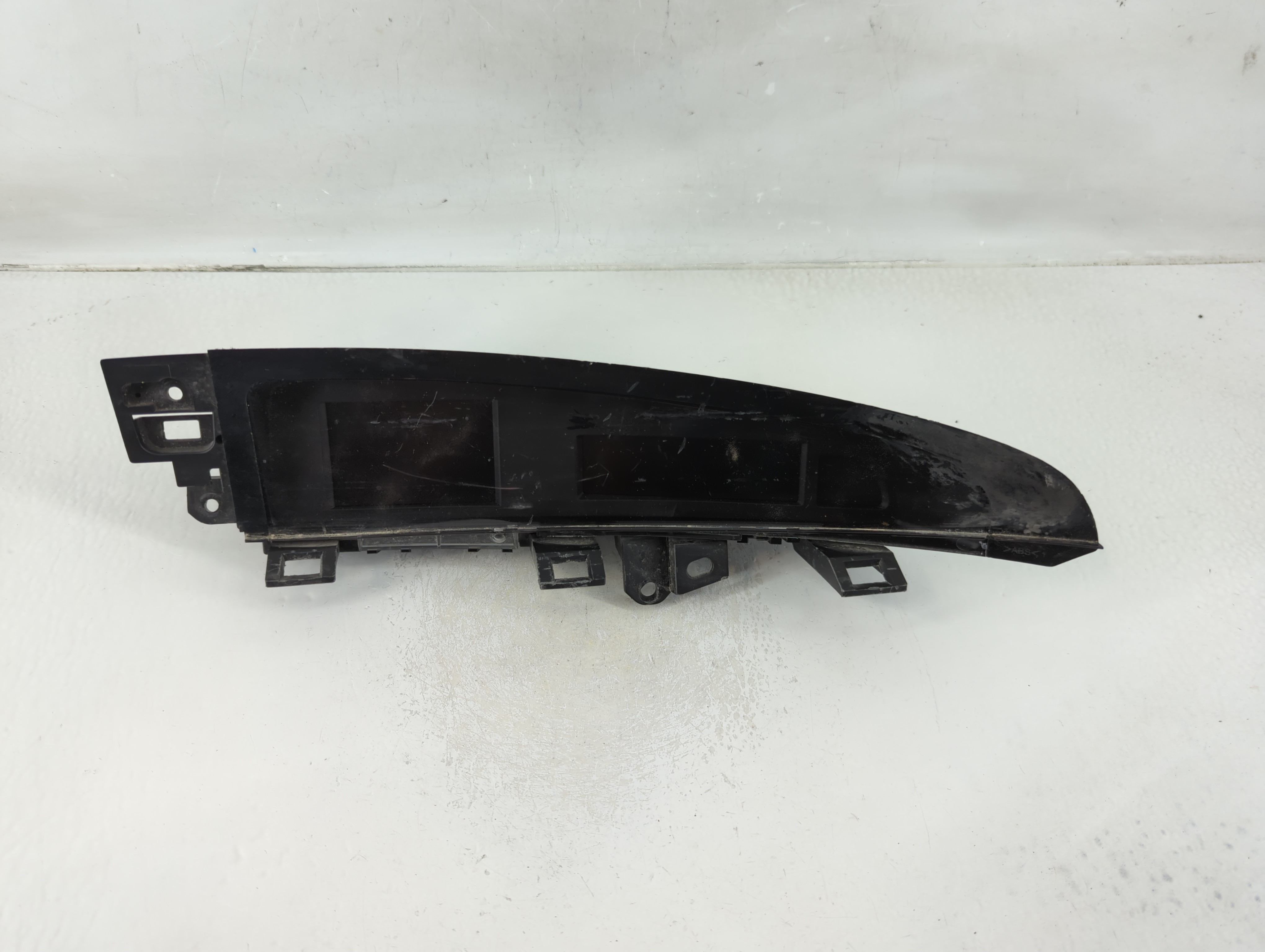 2010-2011 Mazda 3 Information Display Screen 1123878 - Oemusedautoparts1.com